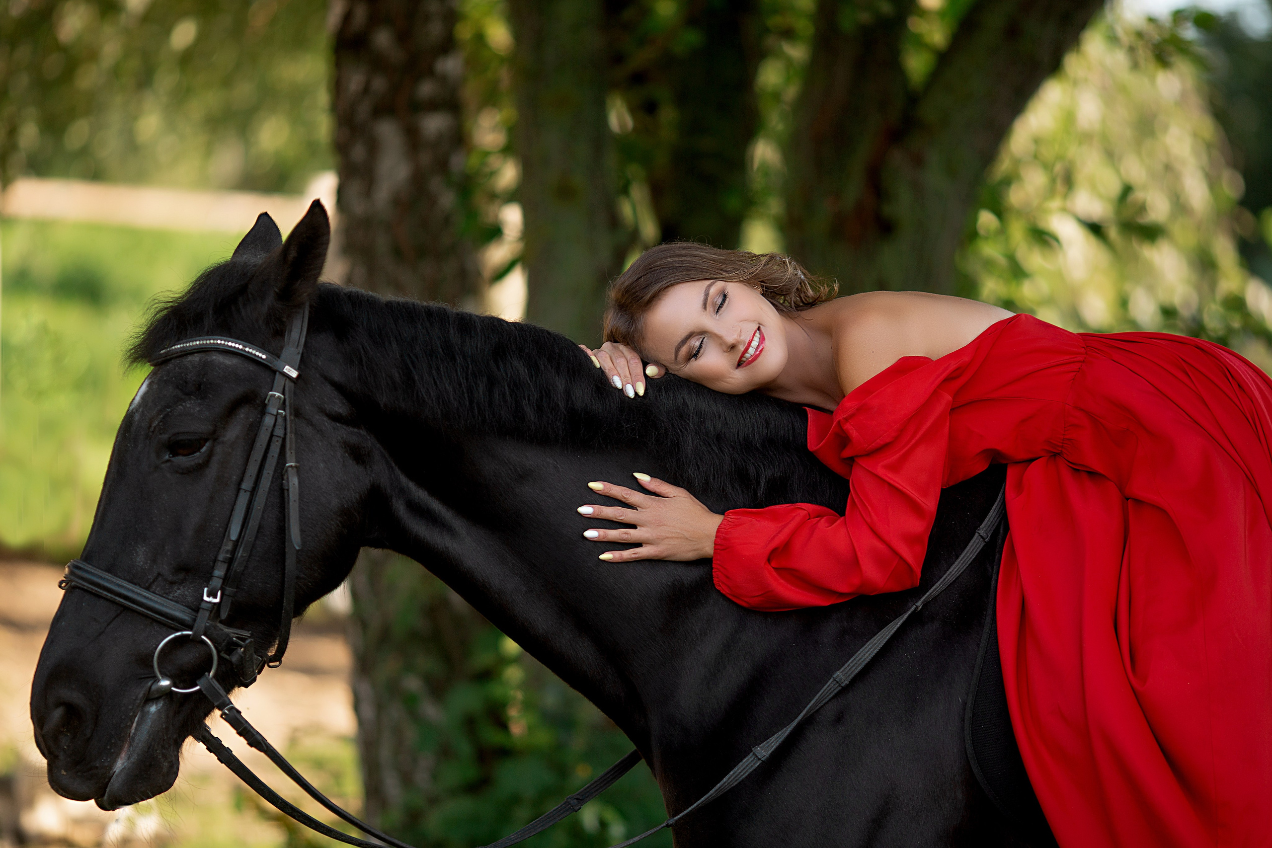Анна и Жасмин. Фотосессия с лошадьми в Нижнем Новгороде