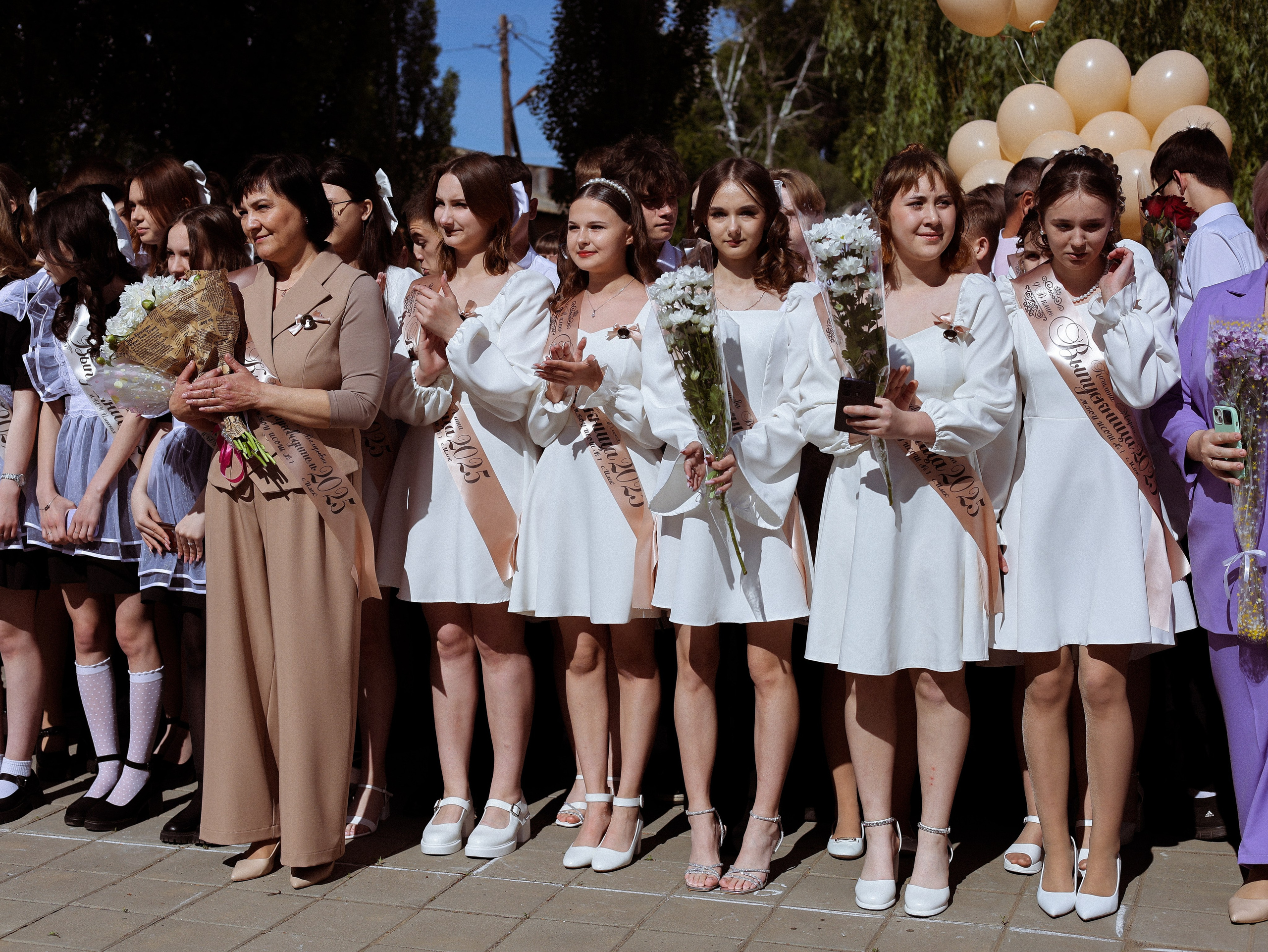 Последний звонок 2025. Мания, портретный фотограф в городе Оренбург