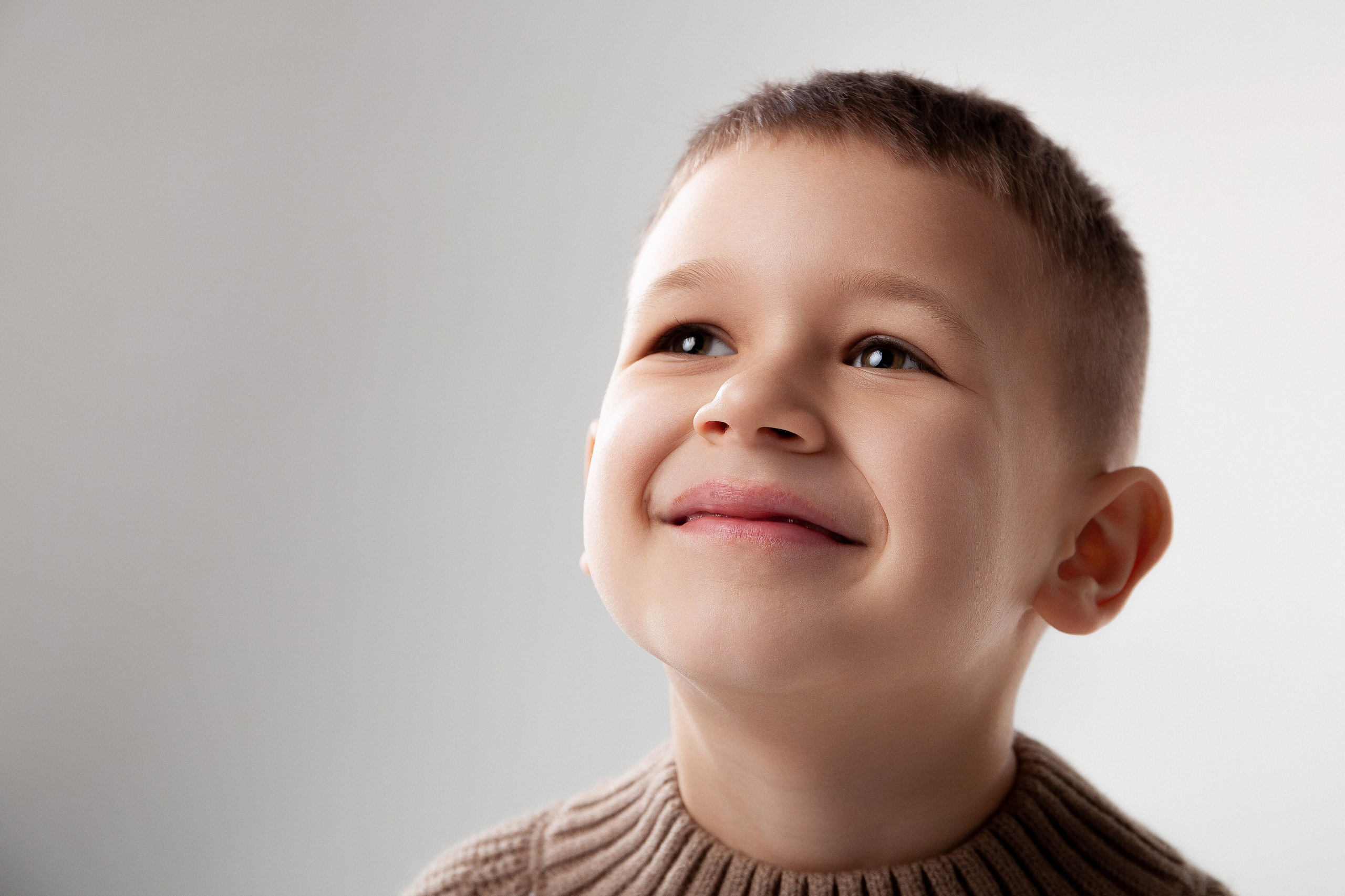 ZAKHAR, MAKAR и VIOLETTA