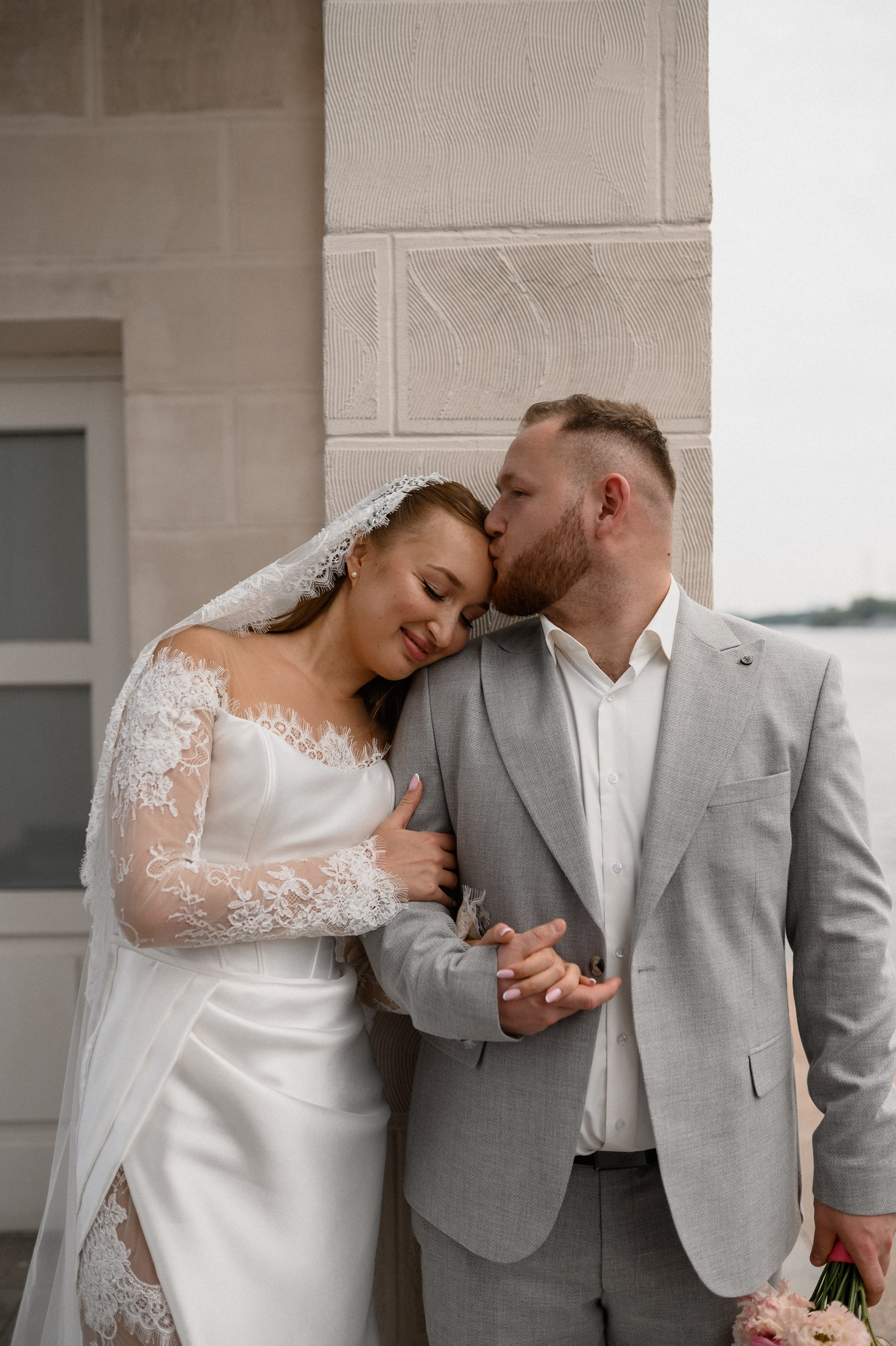 Денис и Даша. Северный речной вокзал. Семейный и свадебный lifestyle-фотограф в Москве Мария Петрова