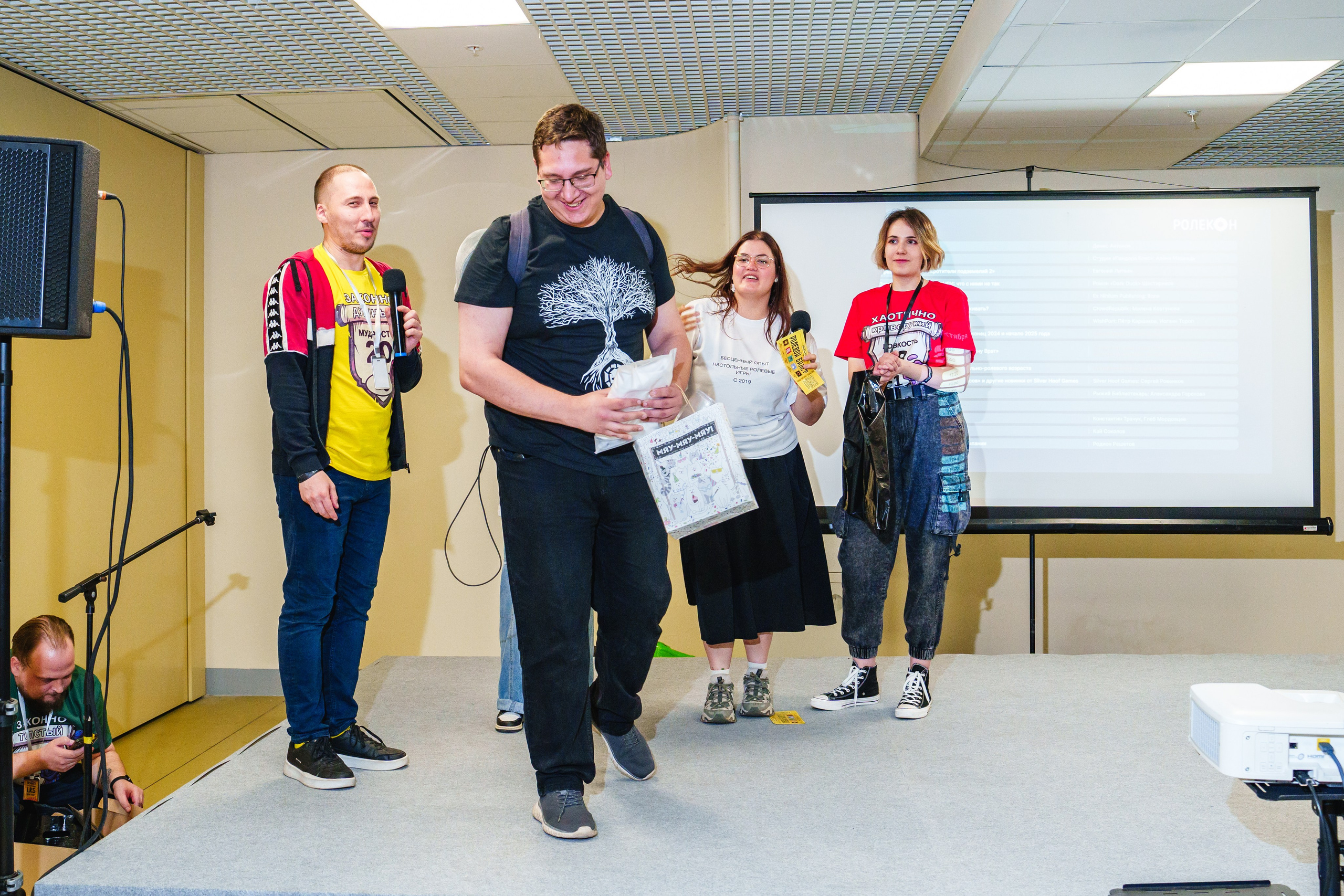 Living room studio. Ролекон 24. Великолепный фотограф Александр Захарченко