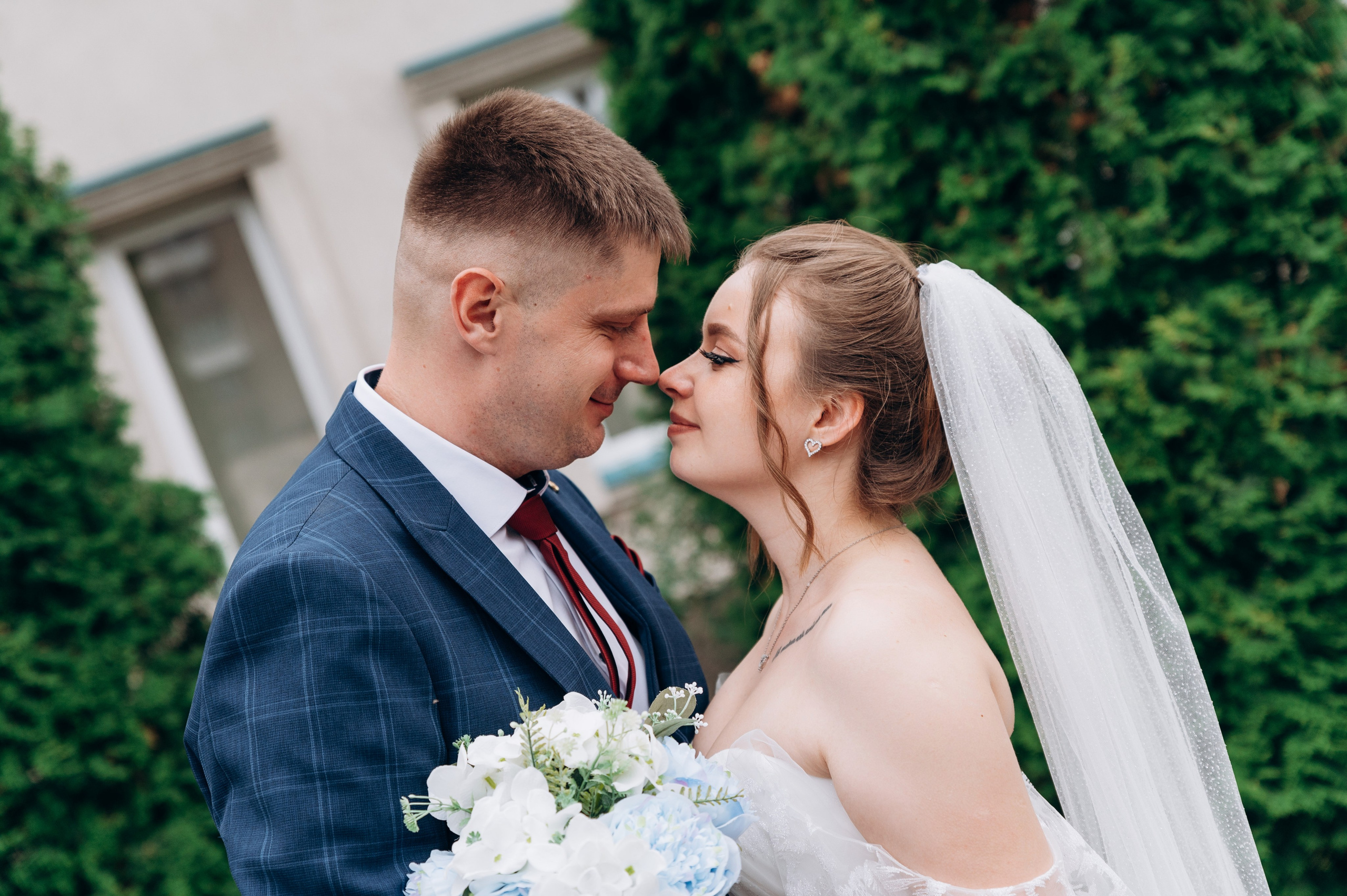 Прогулка, регистрация, банкет. Фотограф в Новосибирске