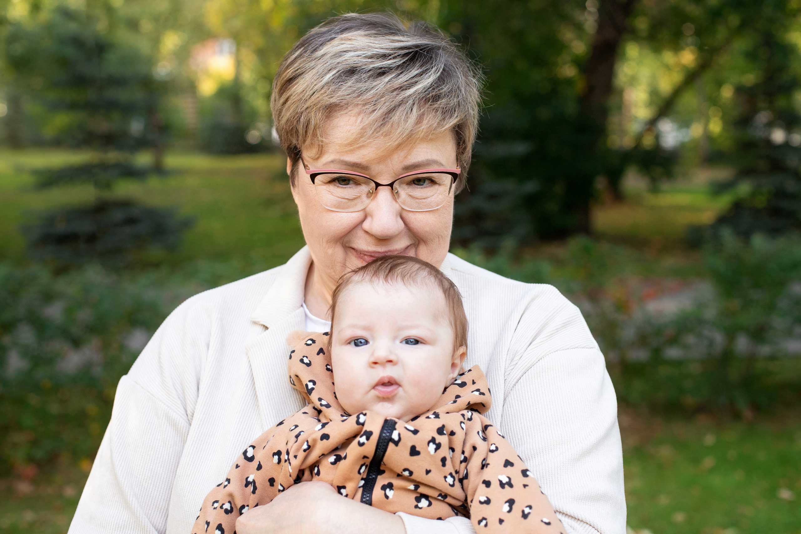 Прогулка Ольги. Фотограф новорожденных в Екатеринбурге Татьяна Продан