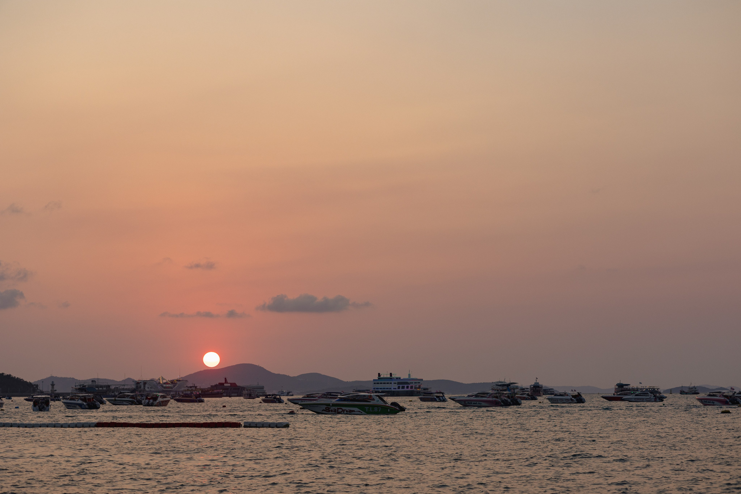 Pattaya. Photographer Sonkina Tatiana (Tanya Ash)