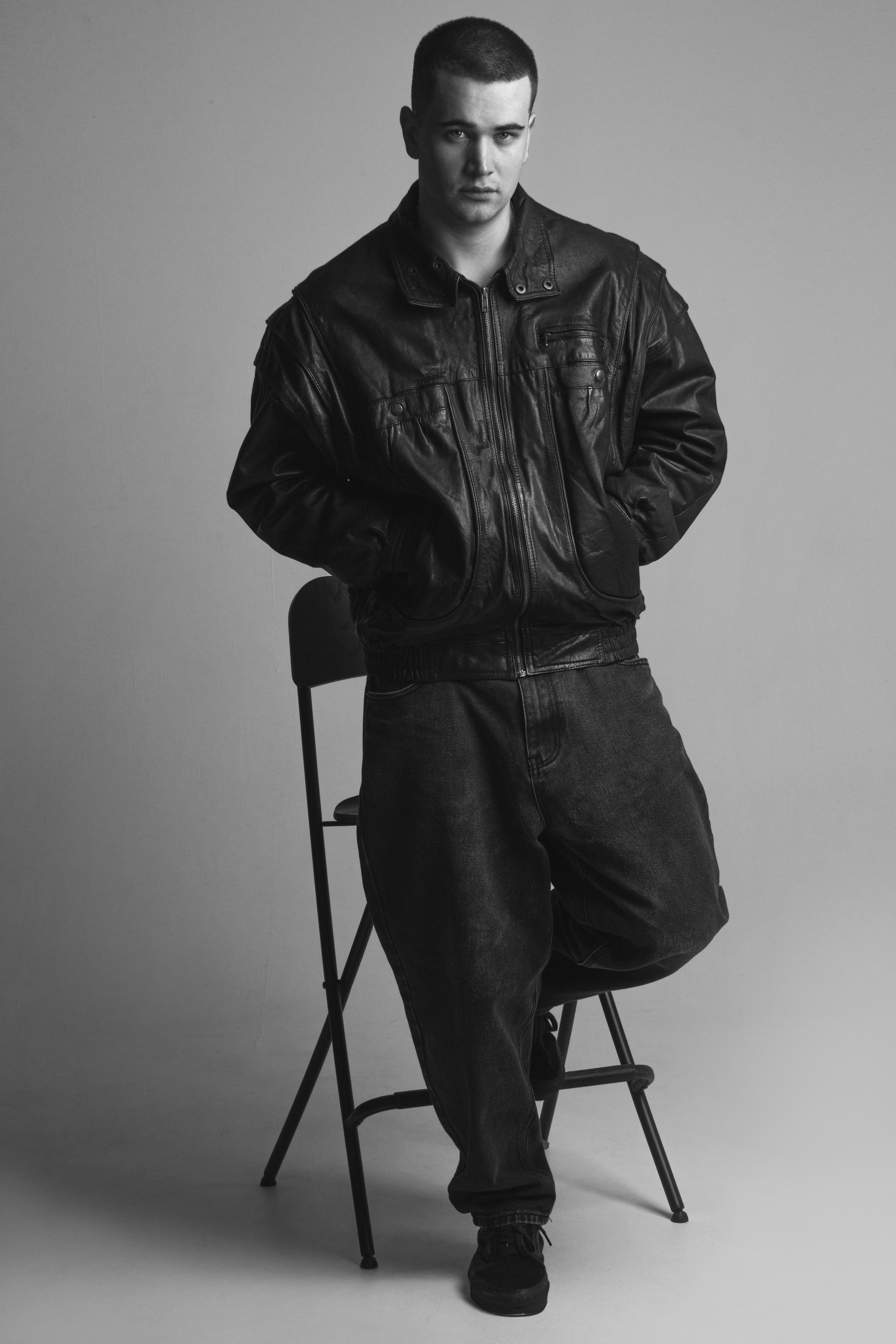 Никита. Фотограф для брендов Любовь Батина (Спб/Мск)