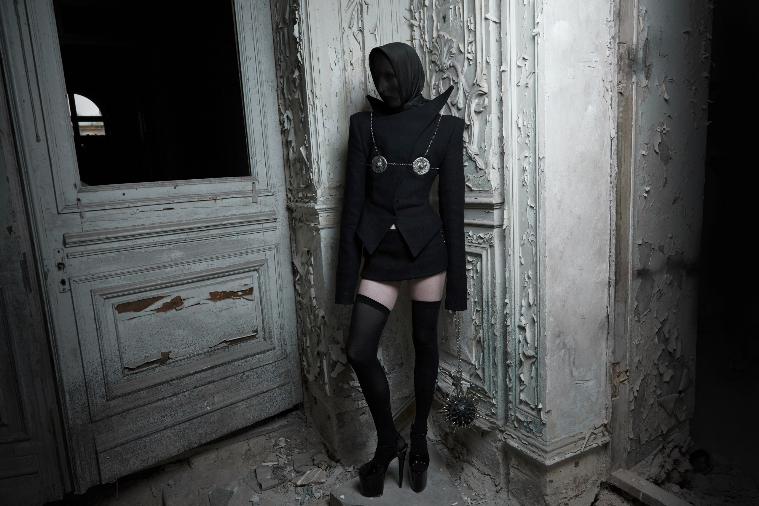 REL. Фотограф для брендов Любовь Батина (Спб/Мск)