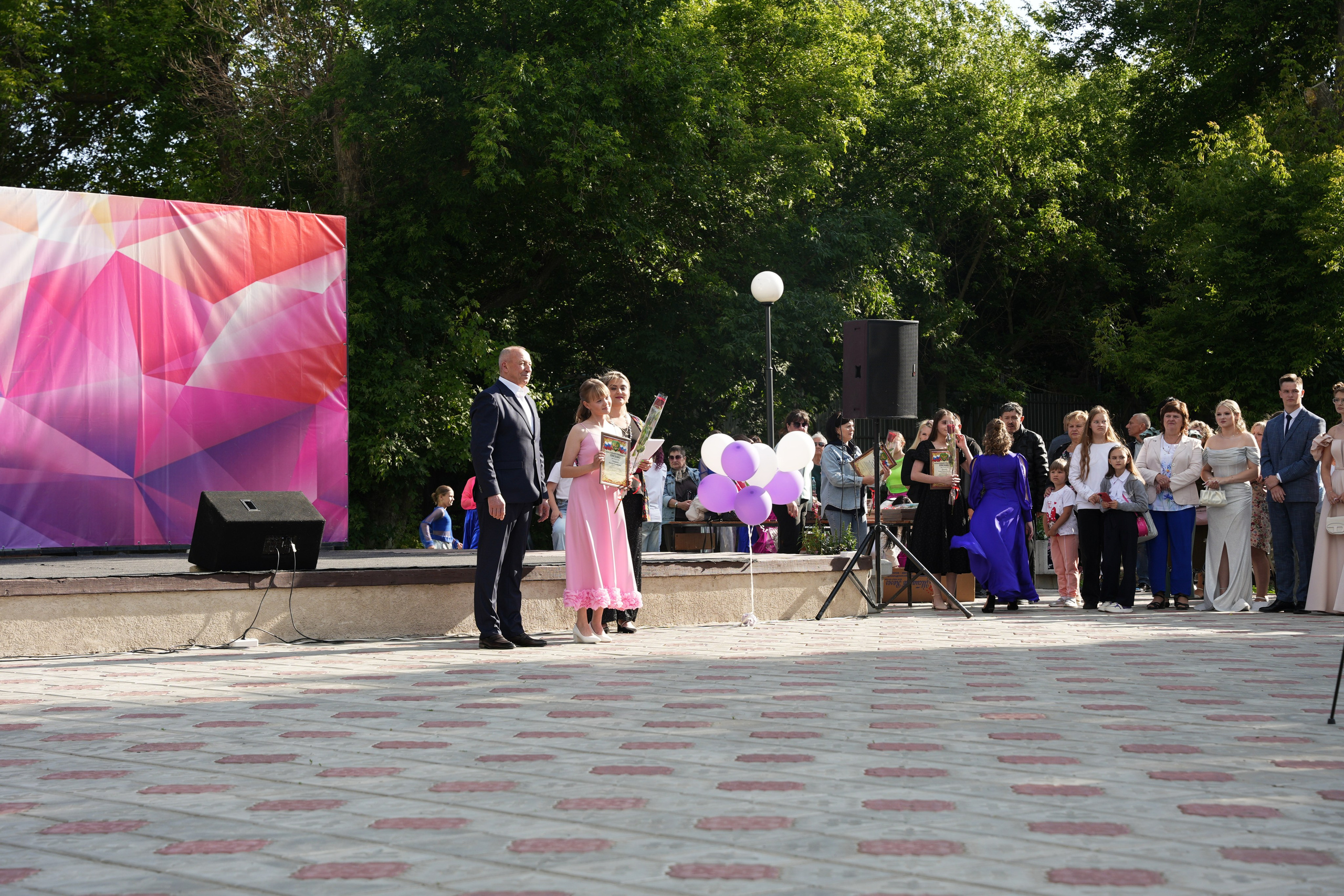 Выпускной в парке. Ольга Плаксина фотограф в Саратове