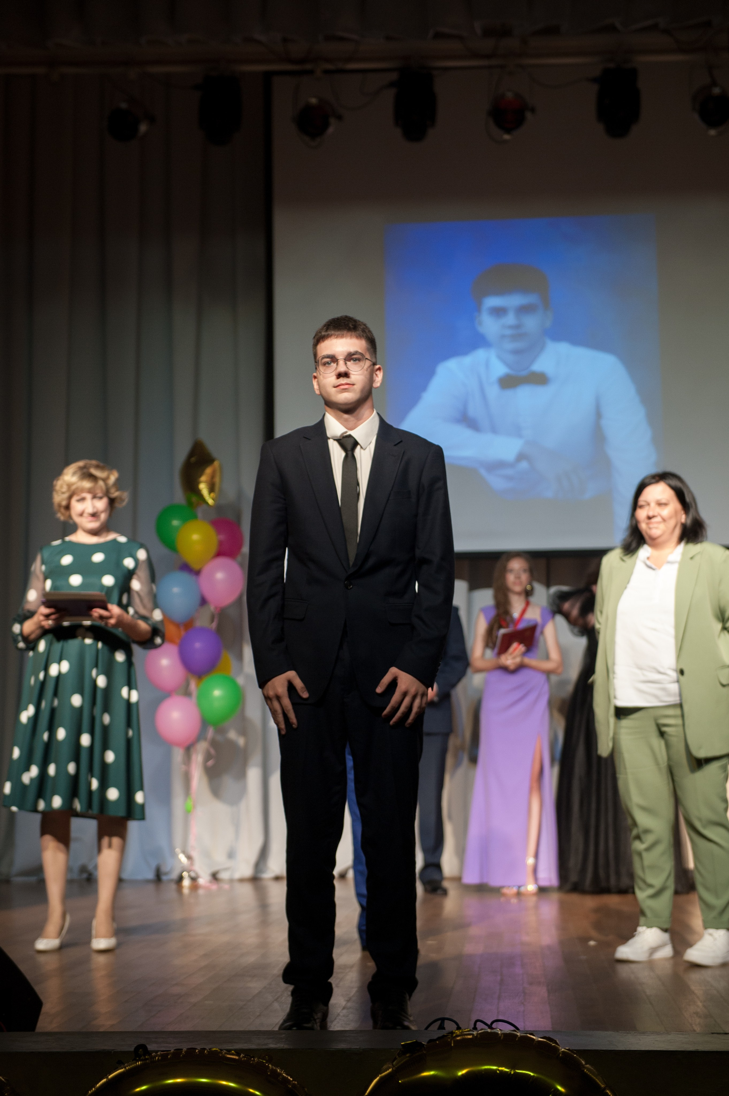 Выпускной. Выпускной альбом Чехов, Подольск, Москва