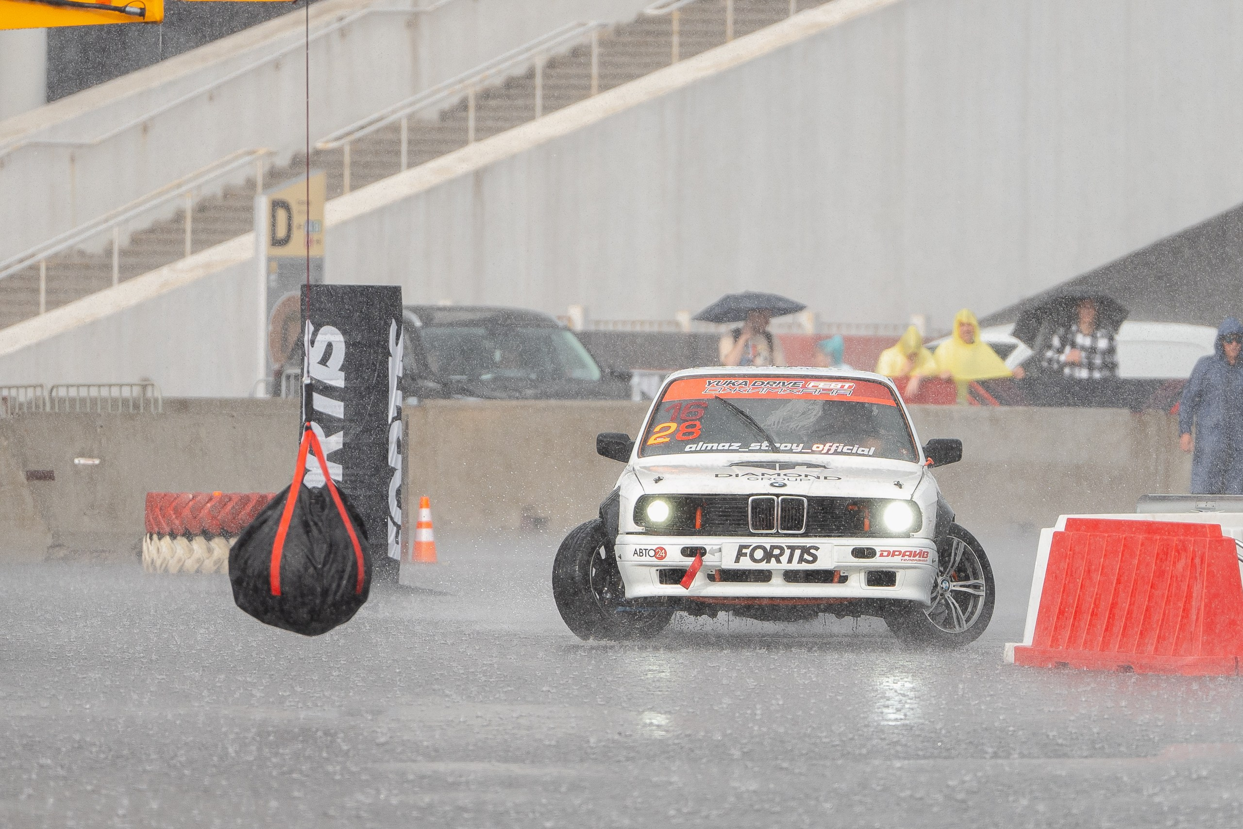 YUKA Drive Fest Джимхана. Sunnyman