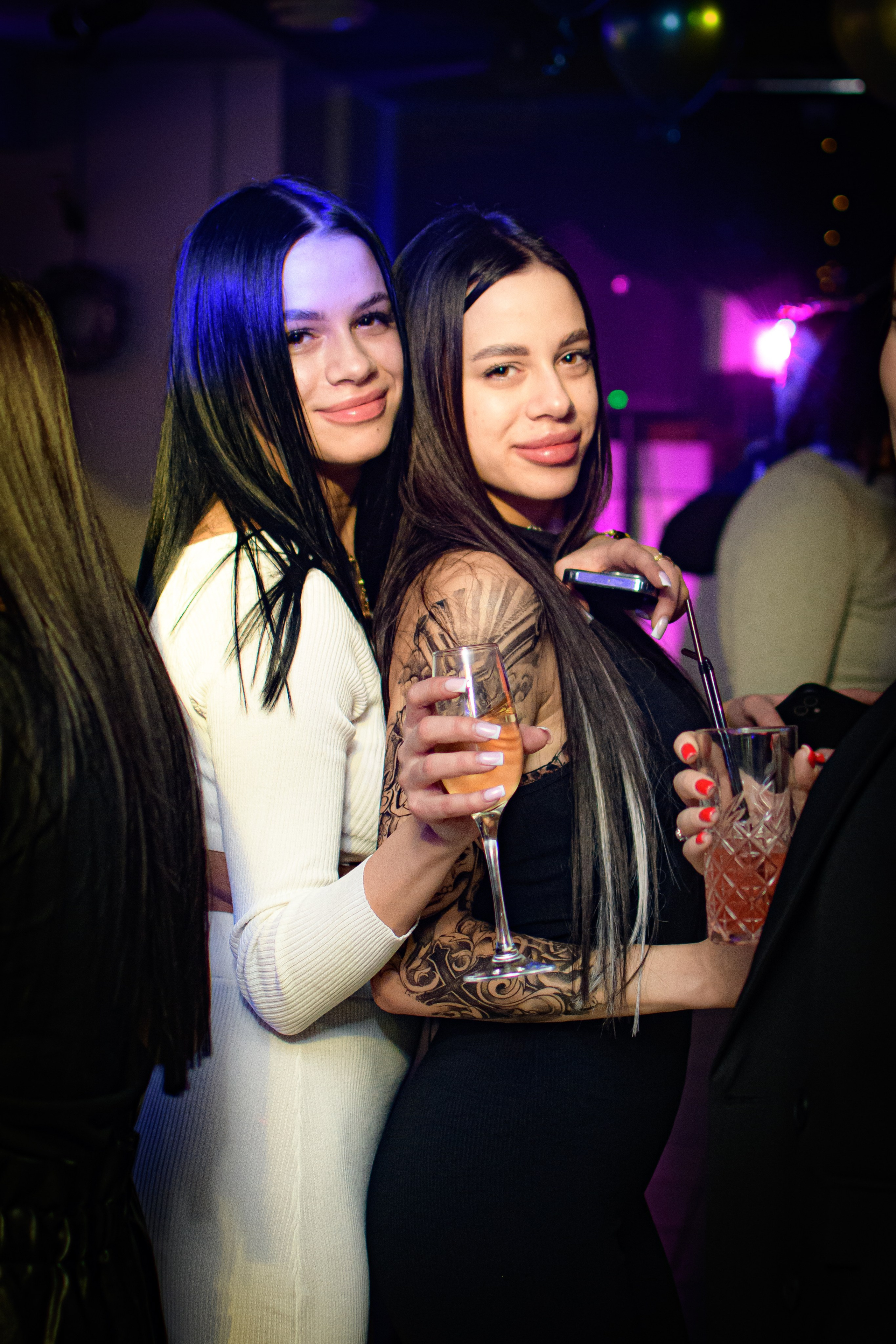 HOLLYWOOD / 6 YEARS. Photokarish