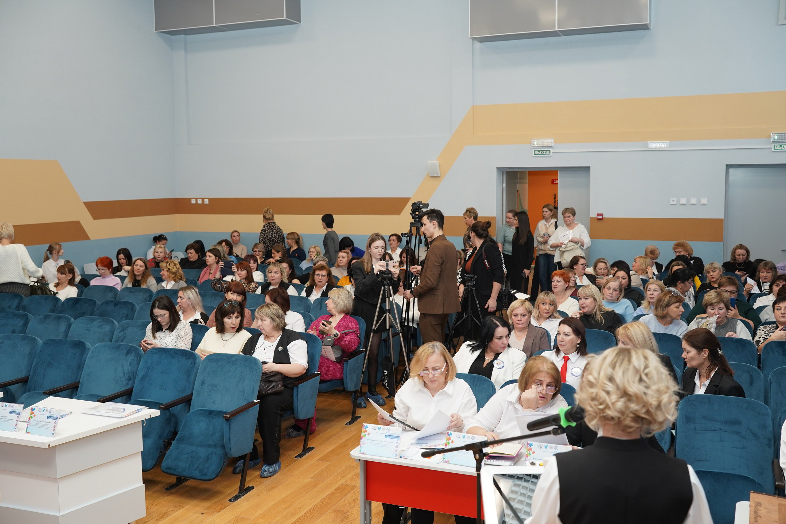 Мероприятие. MEMENTO.Выпускные альбомы, школьные, юбилейные и другие книги. Ростов-на-Дону