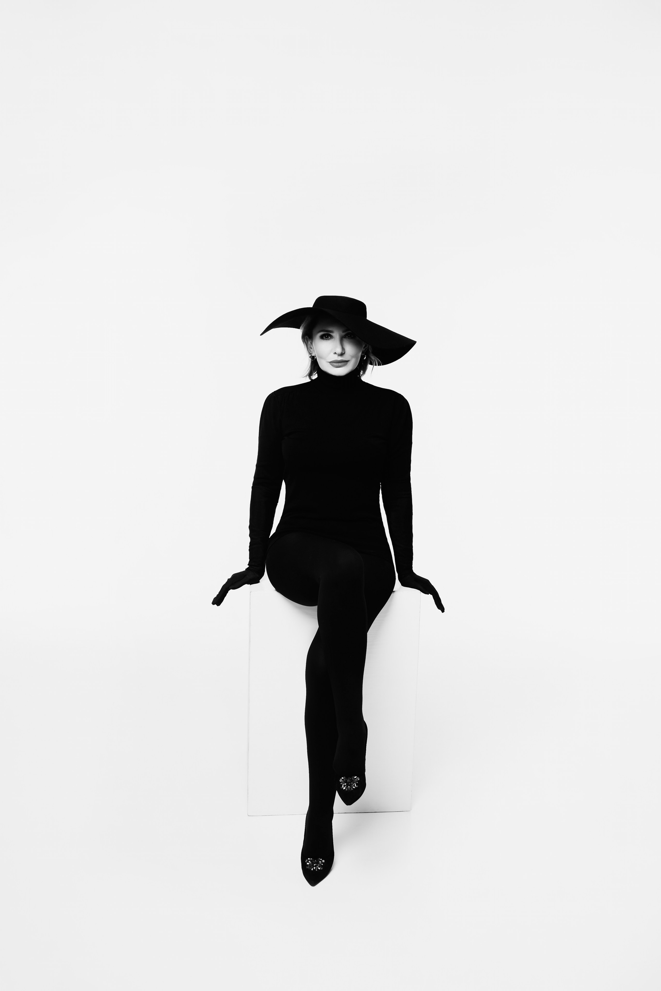 Женский портрет. Главная