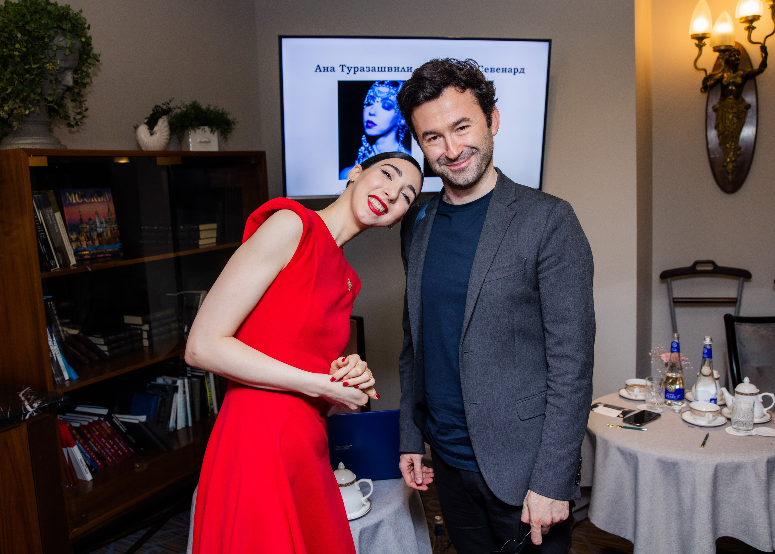 Арт-встреча. Балерины Дружат. Главная