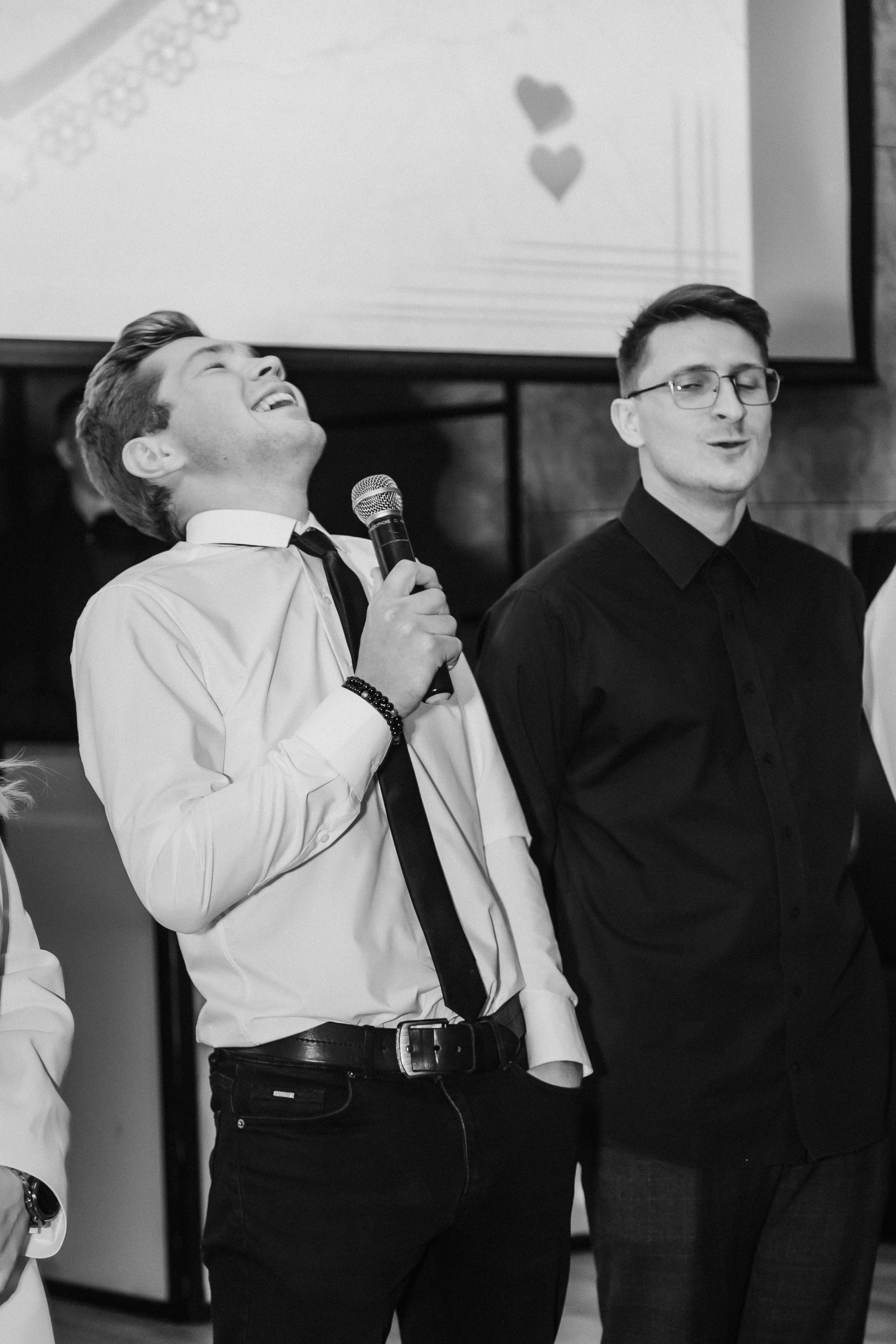 Свадебная осенняя фотосессия Ивана и Лидии в городе. Свадебный и репортажный фотограф в Ярославле и Санкт-Петербурге Роман Микрюков