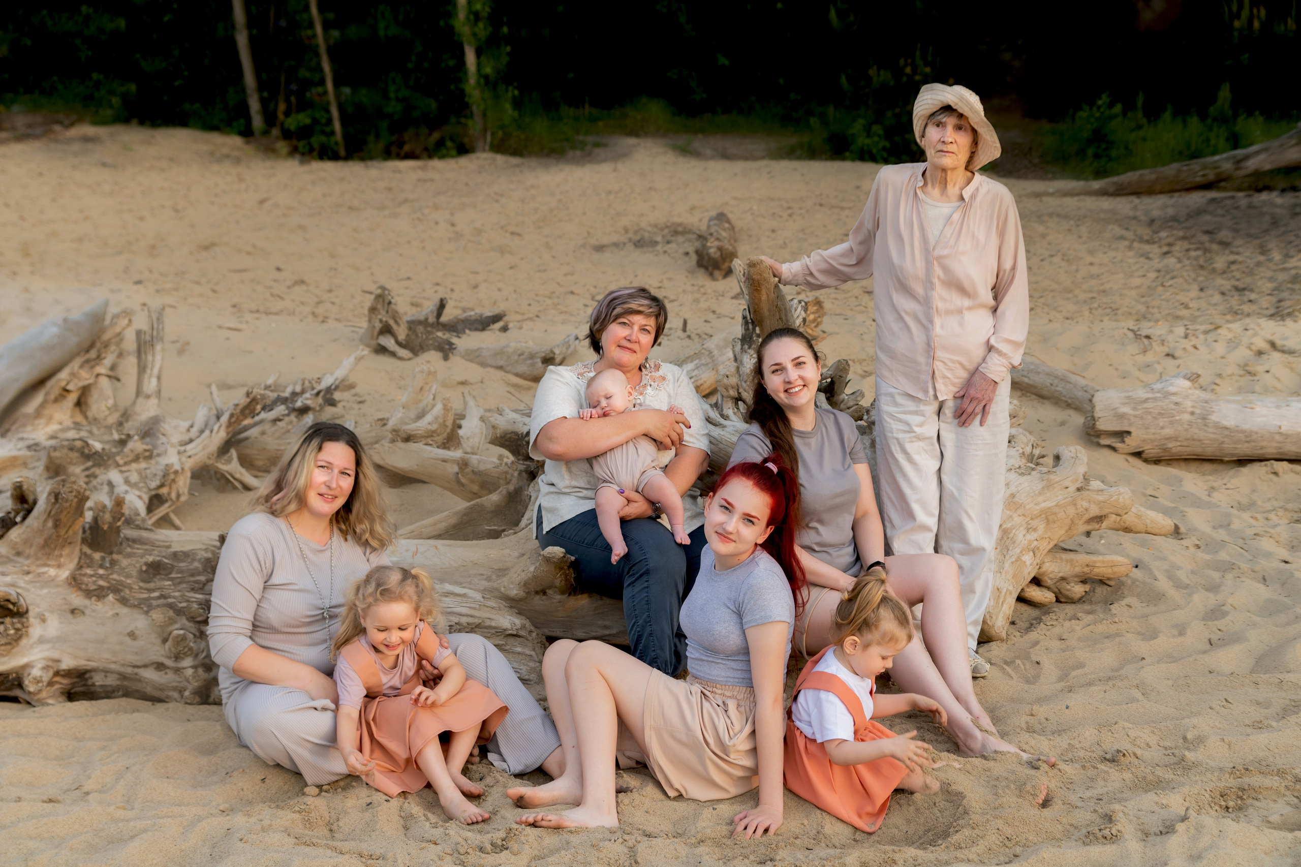07.06.2025 Семья Ирины и Николая. Детский и семейный фотограф в Бердске и Новосибирске Дарья Гребнева