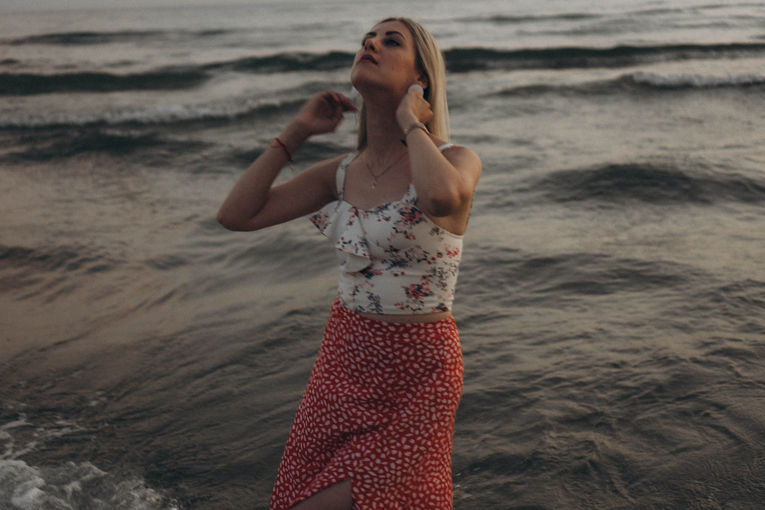 Июльский вечер на берегу черного моря. Профессиональный фотограф, Санкт-Петербург — Виктория Богомолова