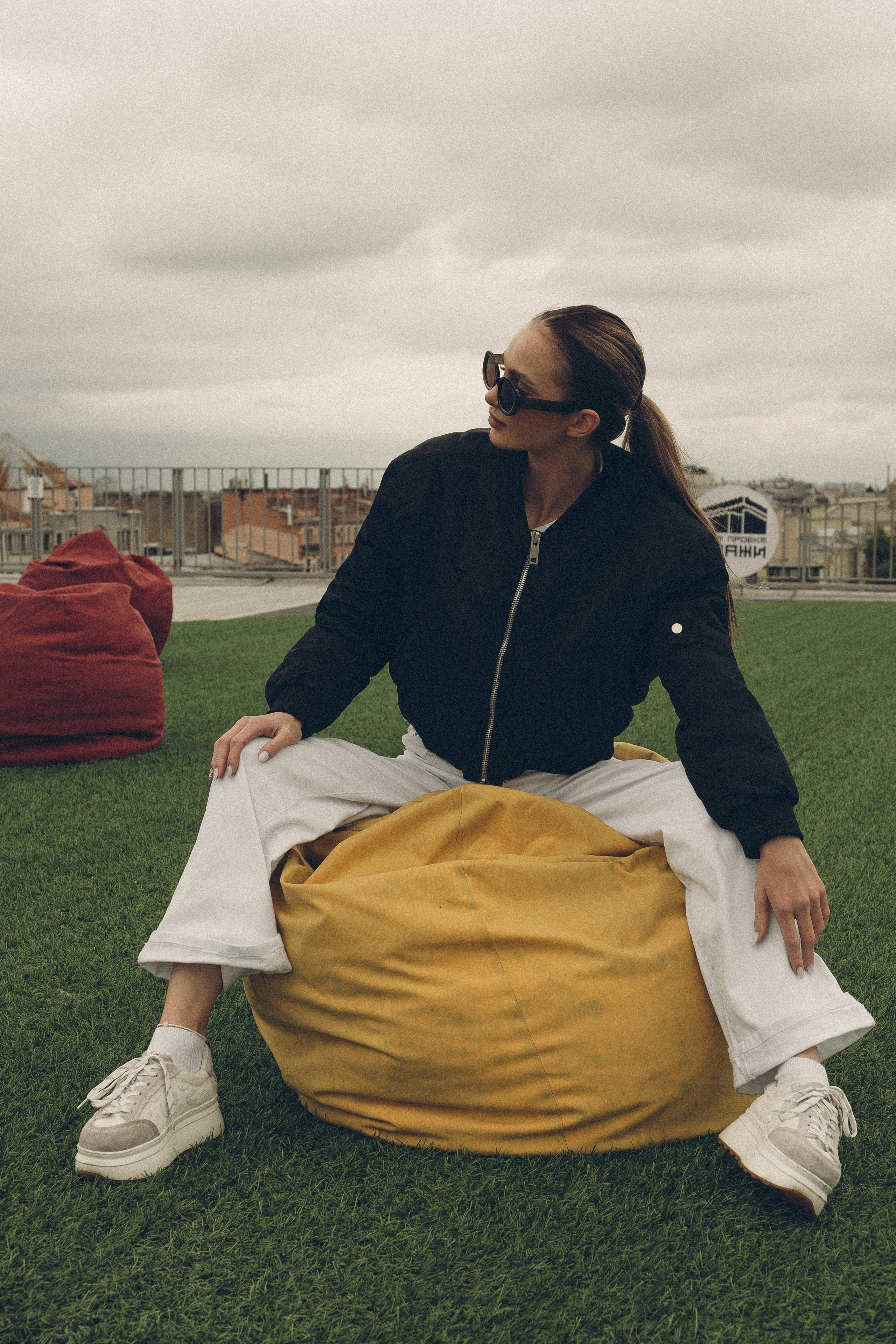 МЫ ГУЛЯЛИ ПРО КРЫШАМ ПИТЕРА. Профессиональный фотограф, Санкт-Петербург — Виктория Богомолова