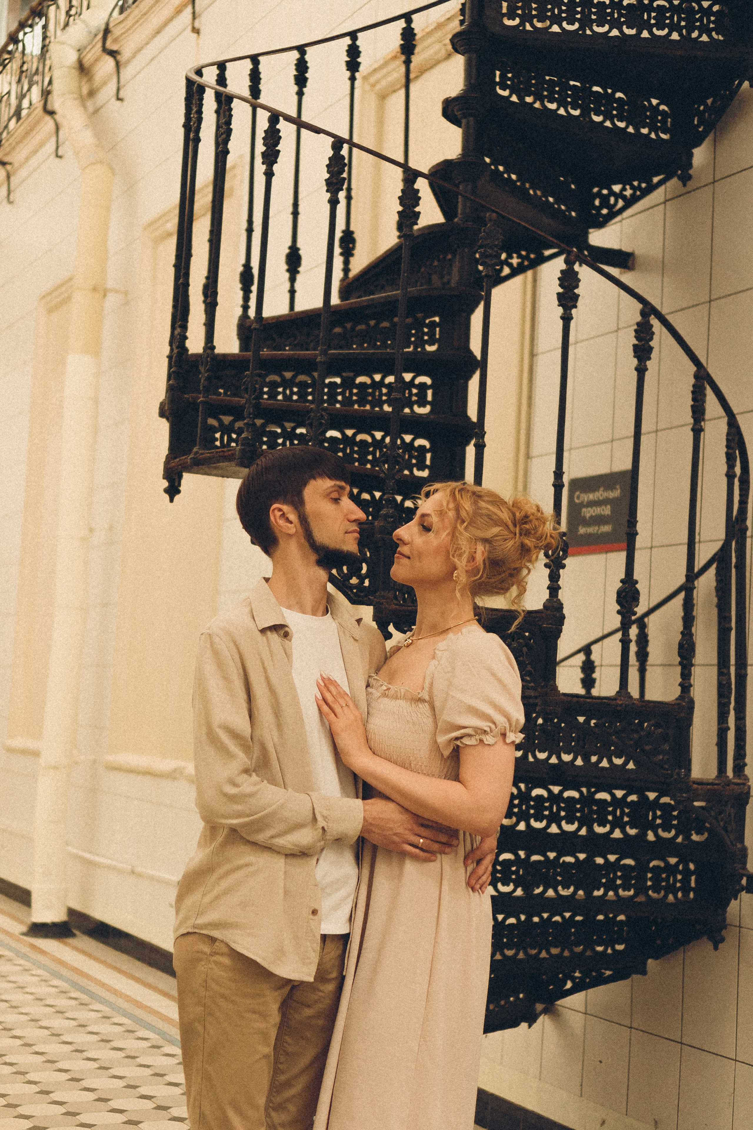 ПРОГУЛКА НА ВИТЕБСКОМ ВОКЗАЛЕ. Профессиональный фотограф, Санкт-Петербург — Виктория Богомолова