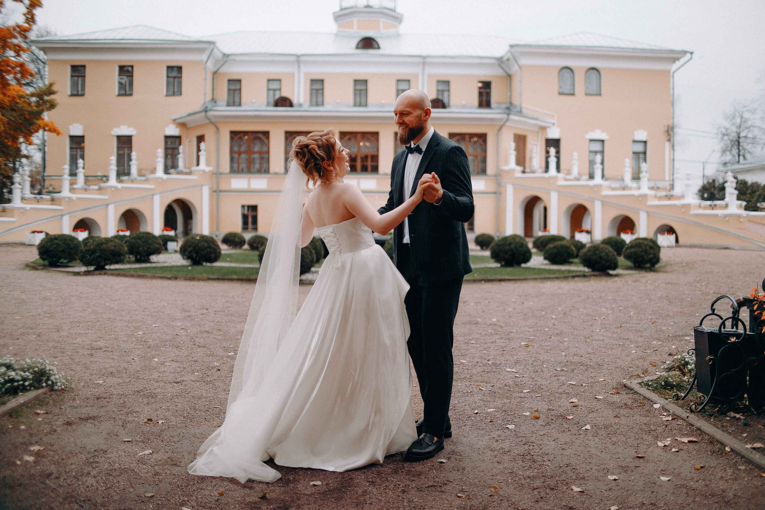 Загс + площадка. Ваш репортажный фотограф Артемий Антонов