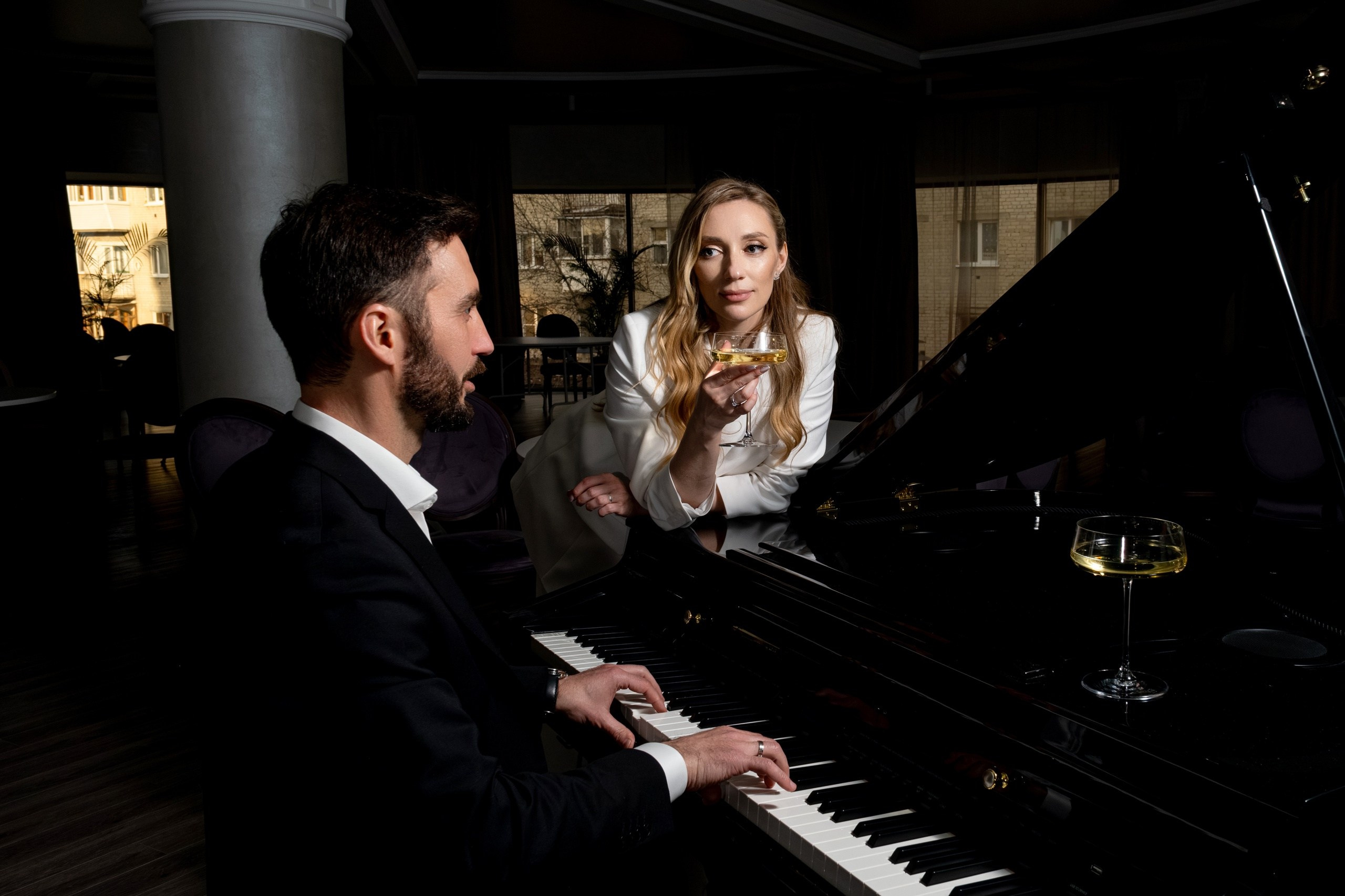 Ольга и Артур. Фотограф и видеограф в Тюмени Анна Жагорина, ваши фото еще не отдавали так быстро!