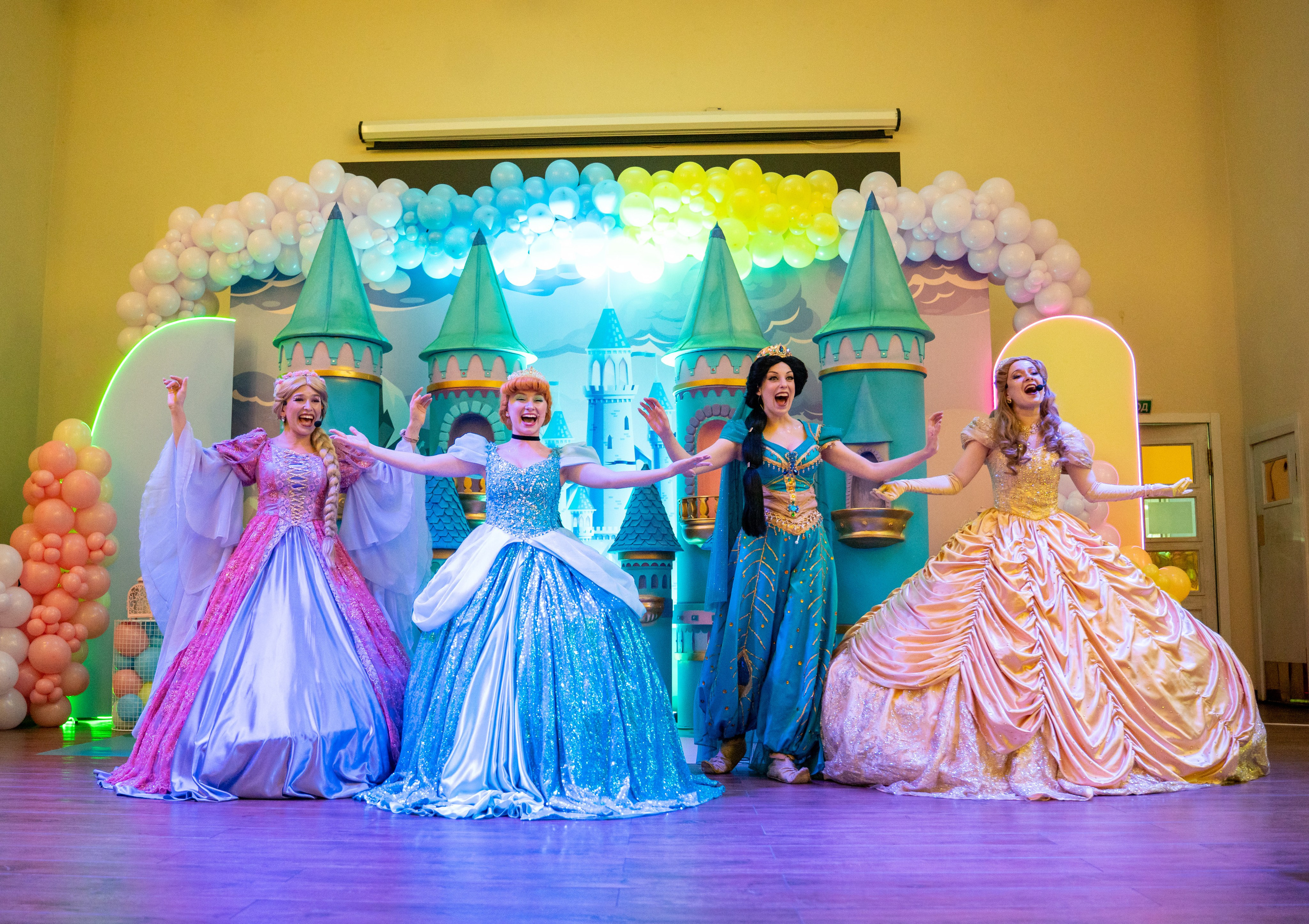 Подборка фотографий с детских праздников