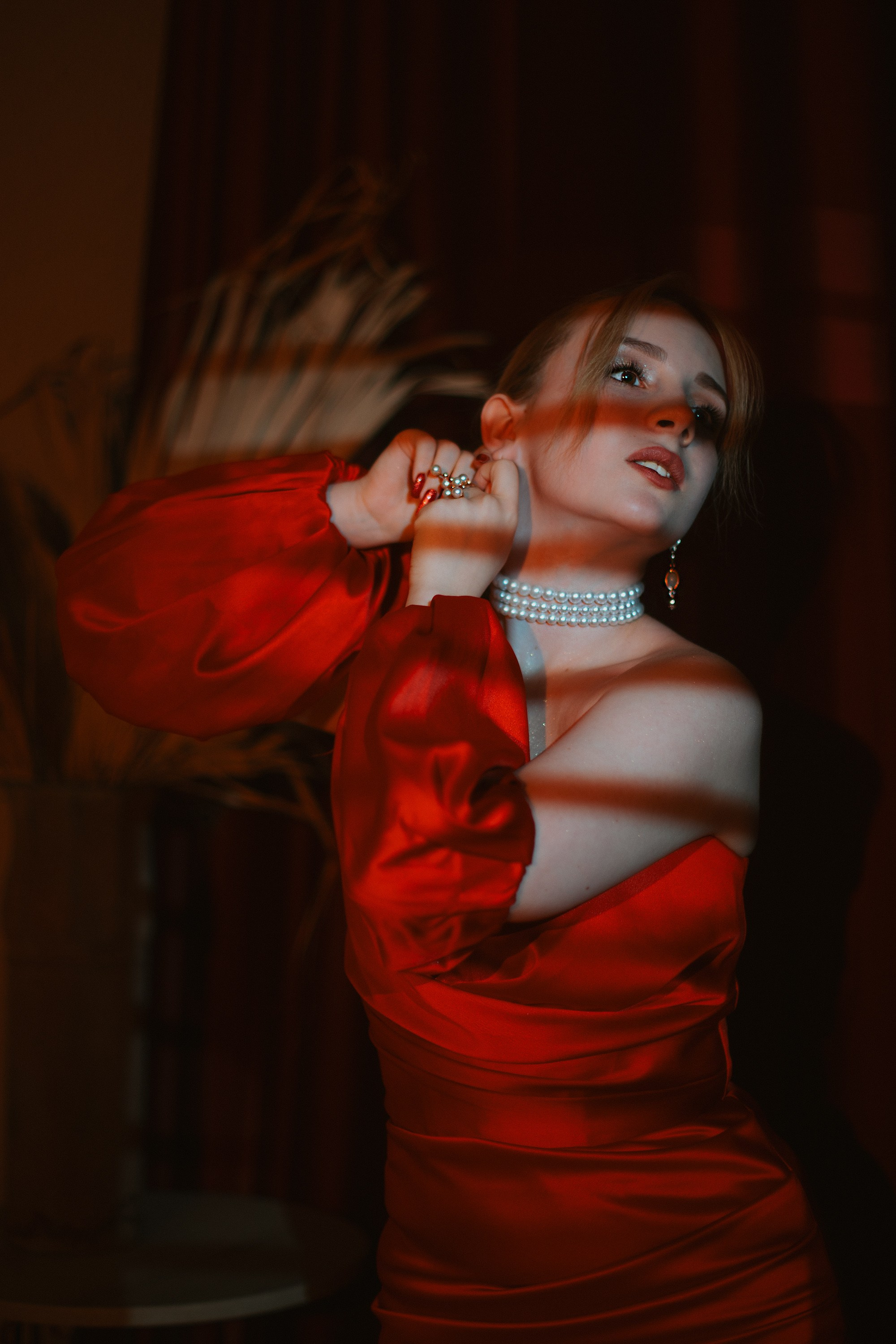 RED DRESS. Polaroud love