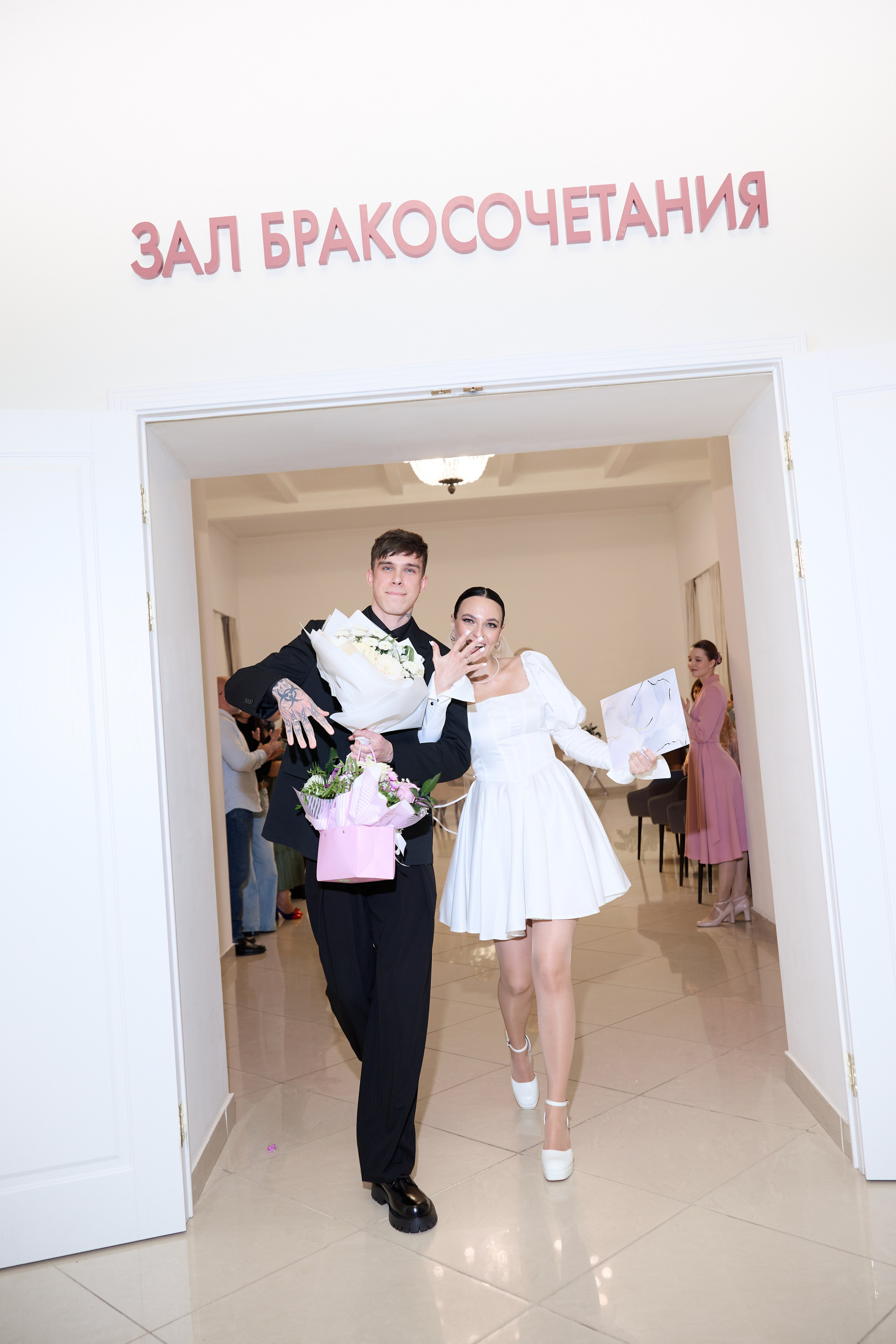 Елизавета и Артем. Роспись на ВДНХ и коротка прогулка. Любовь Юсупова. Фотограф