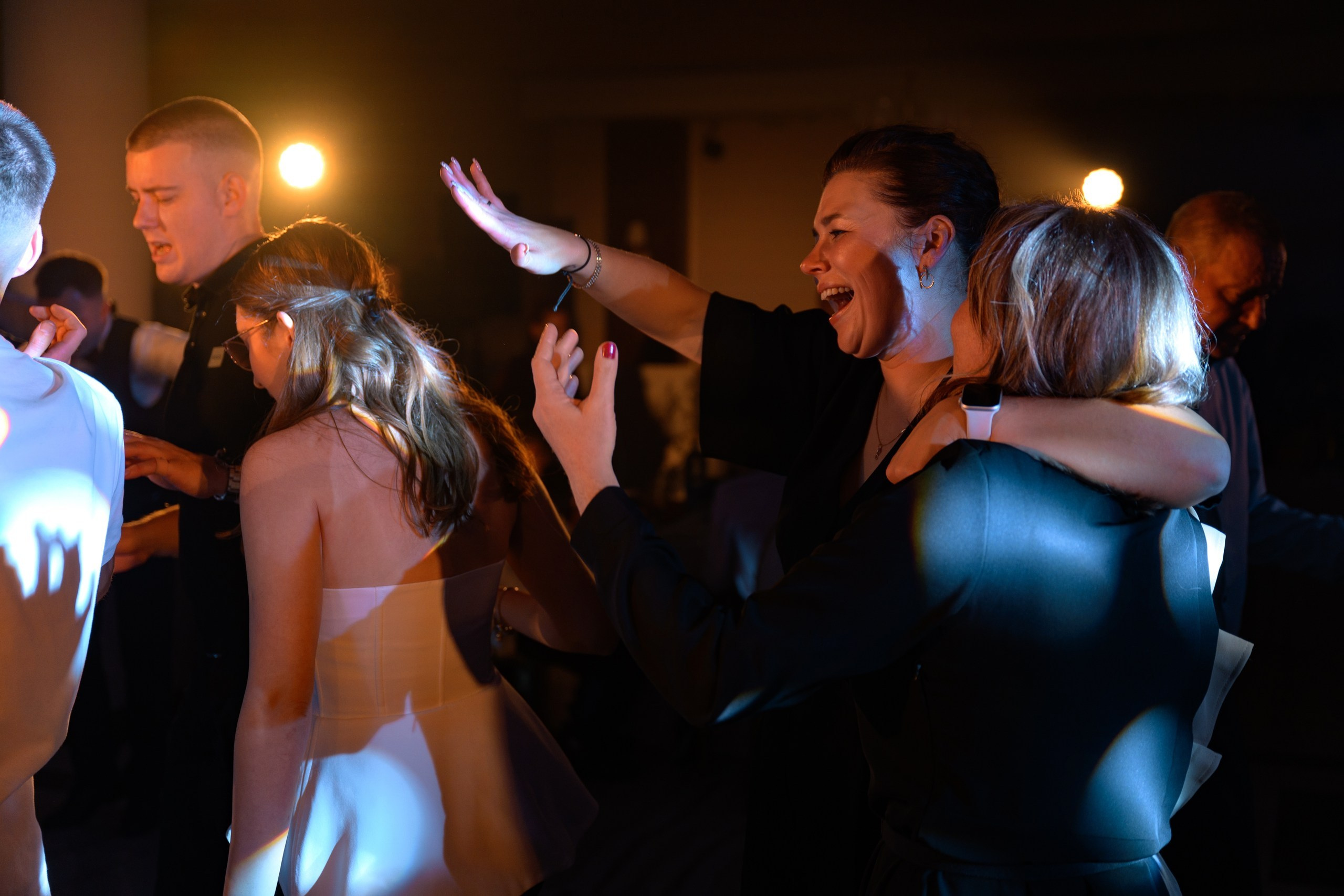 Фотограф на свадьбу Минск Москва Санкт-Петербург Свадебный фотограф Фотограф на свадьбу Репортажный фотограф Love Story Свадебная прогулка. Свадебный фотограф — Крюков Константин