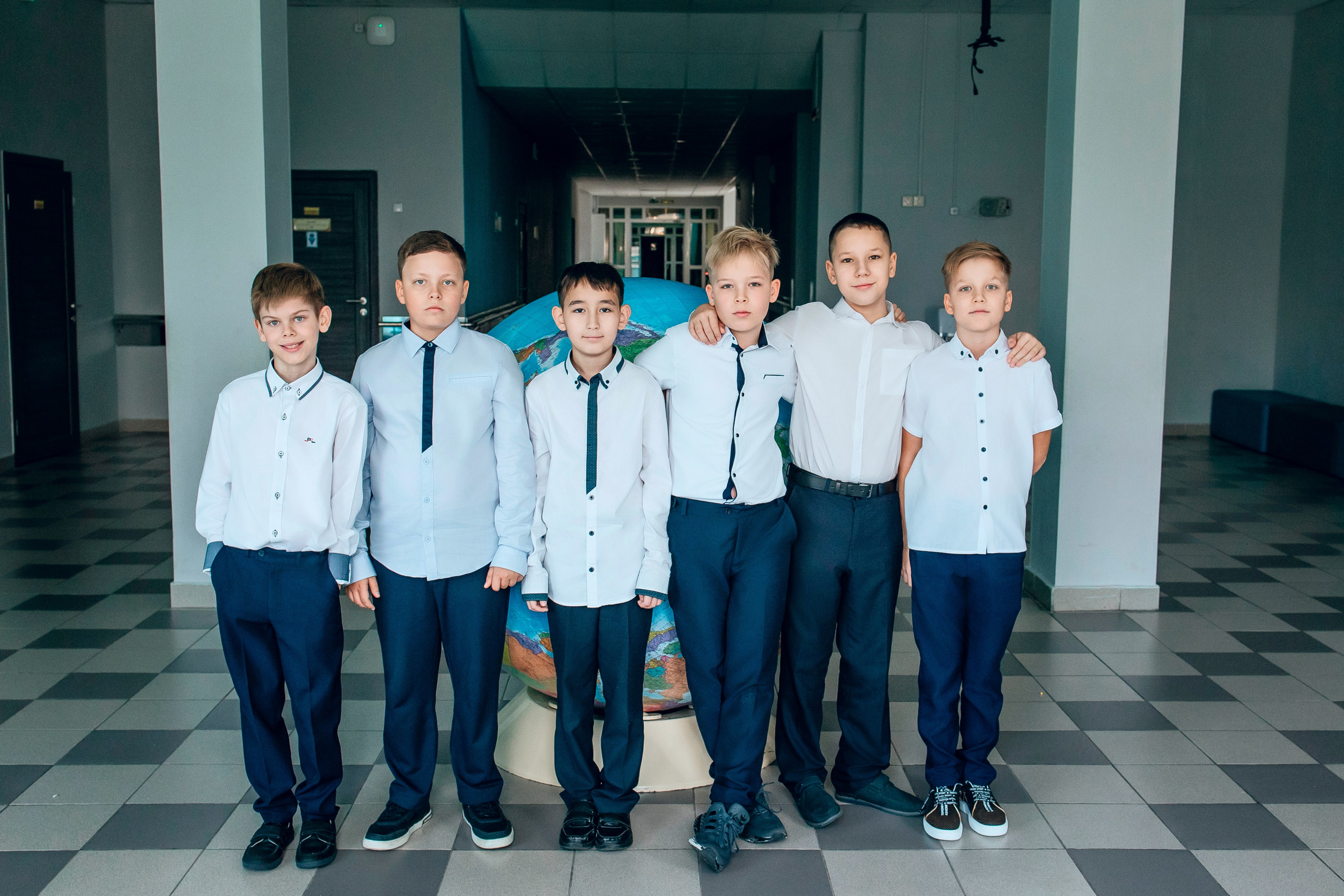 4й Класс. Школа 2070. Семейный фотограф в Москве Наталья Чуб, заказать Фотокнигу