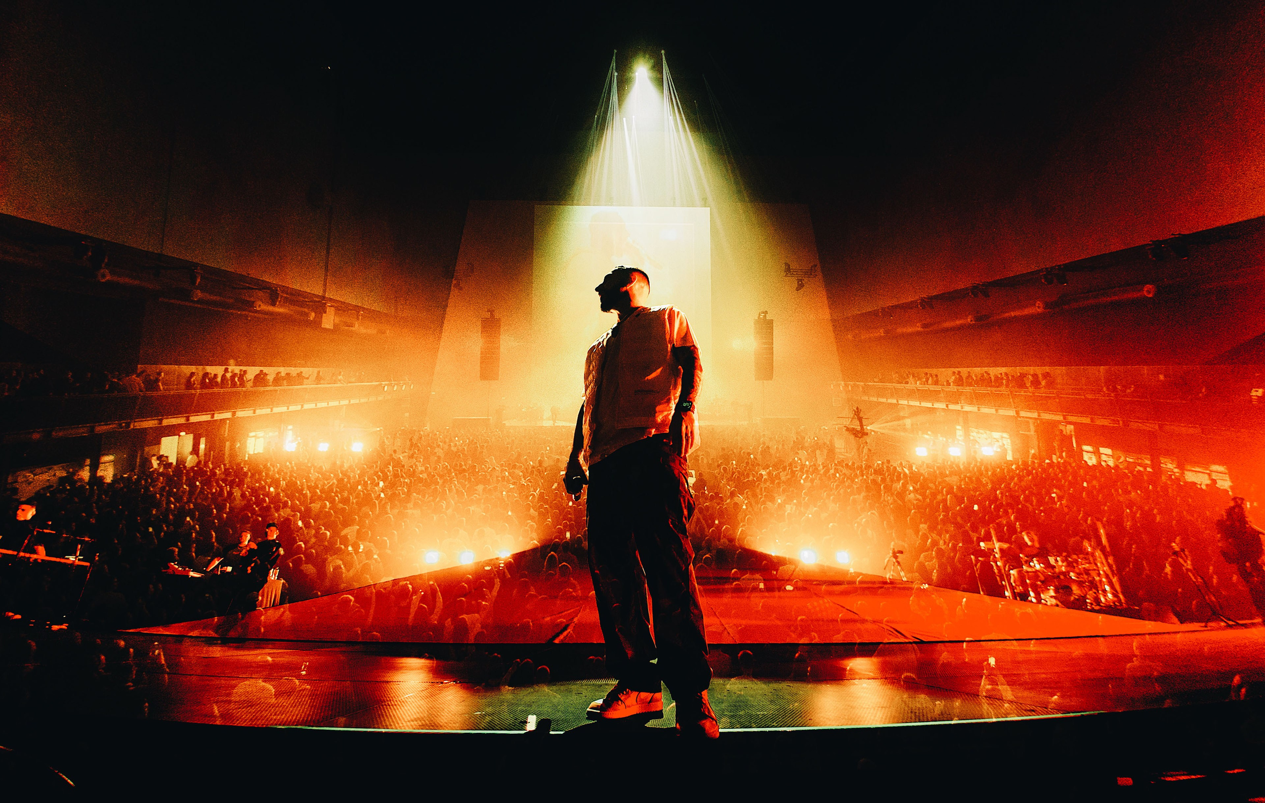 Виталий Кривцов  Музыкальный и концертный фотограф Фотосъёмка артистов, концертов и фестивалей Виталий Кривцов За кулисами музыки в кадре. Репортажный, event, концертный и backstage фотограф из Москвы Виталий Кривцов