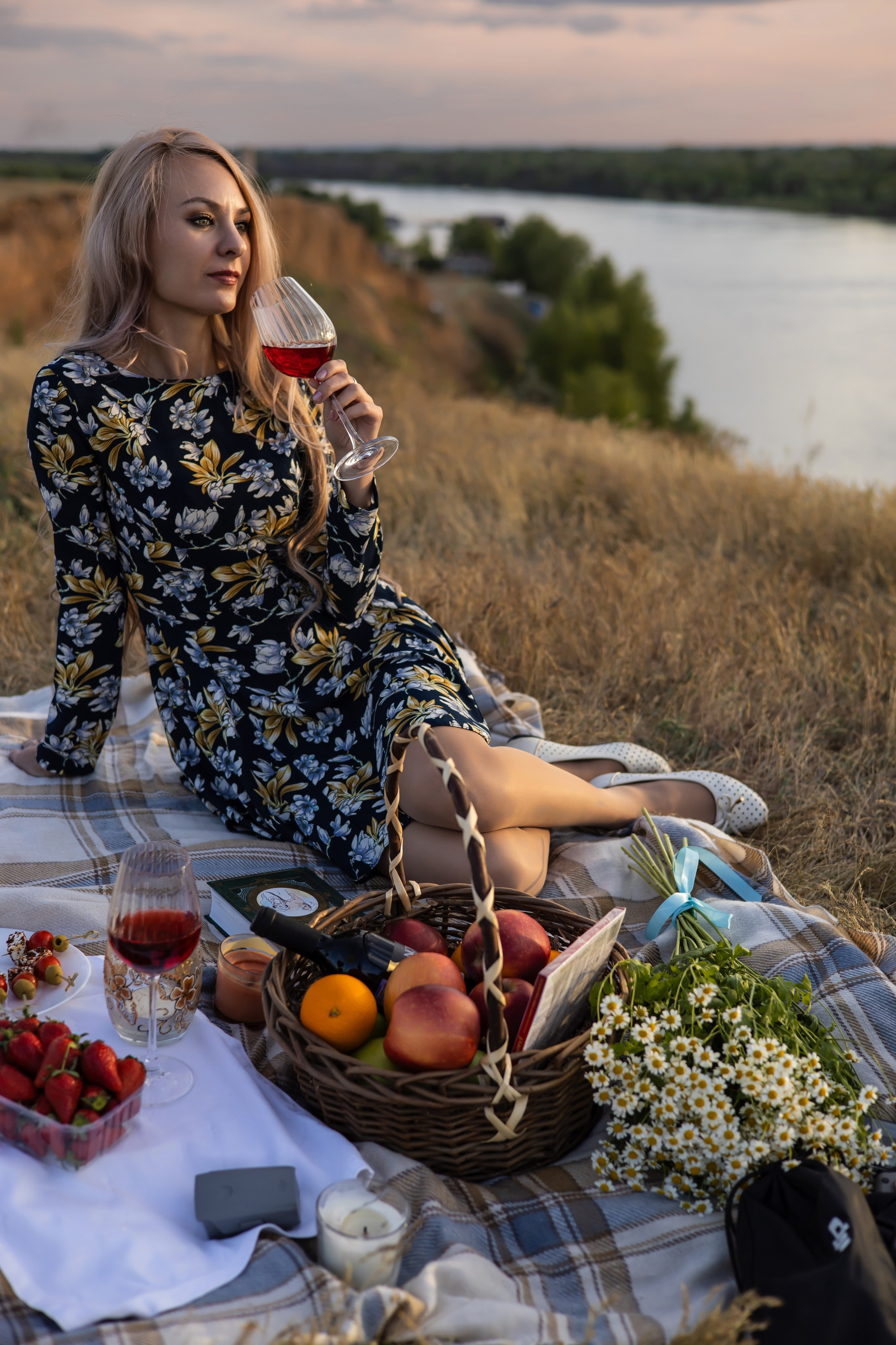 Оксана. Главная