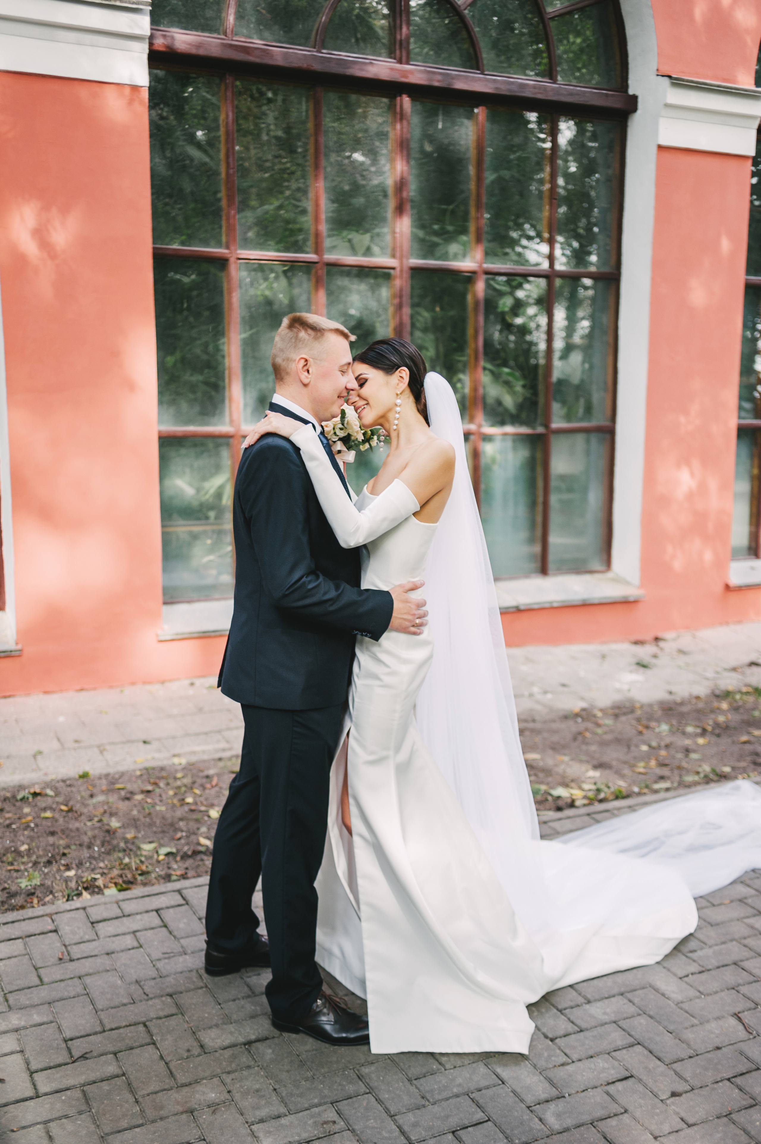 Дмитрий Кристина. Свадебный семейный коммерческий фотограф видеограф Минск Гомель