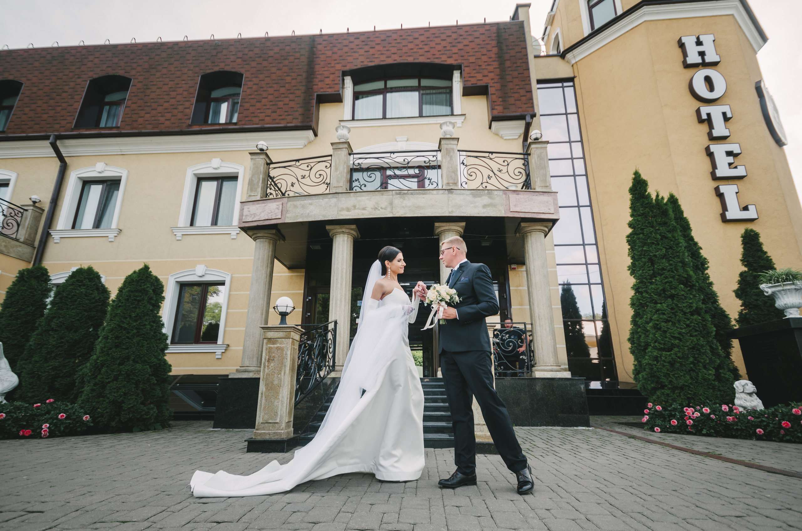 Дмитрий Кристина. Свадебный семейный коммерческий фотограф видеограф Минск Гомель