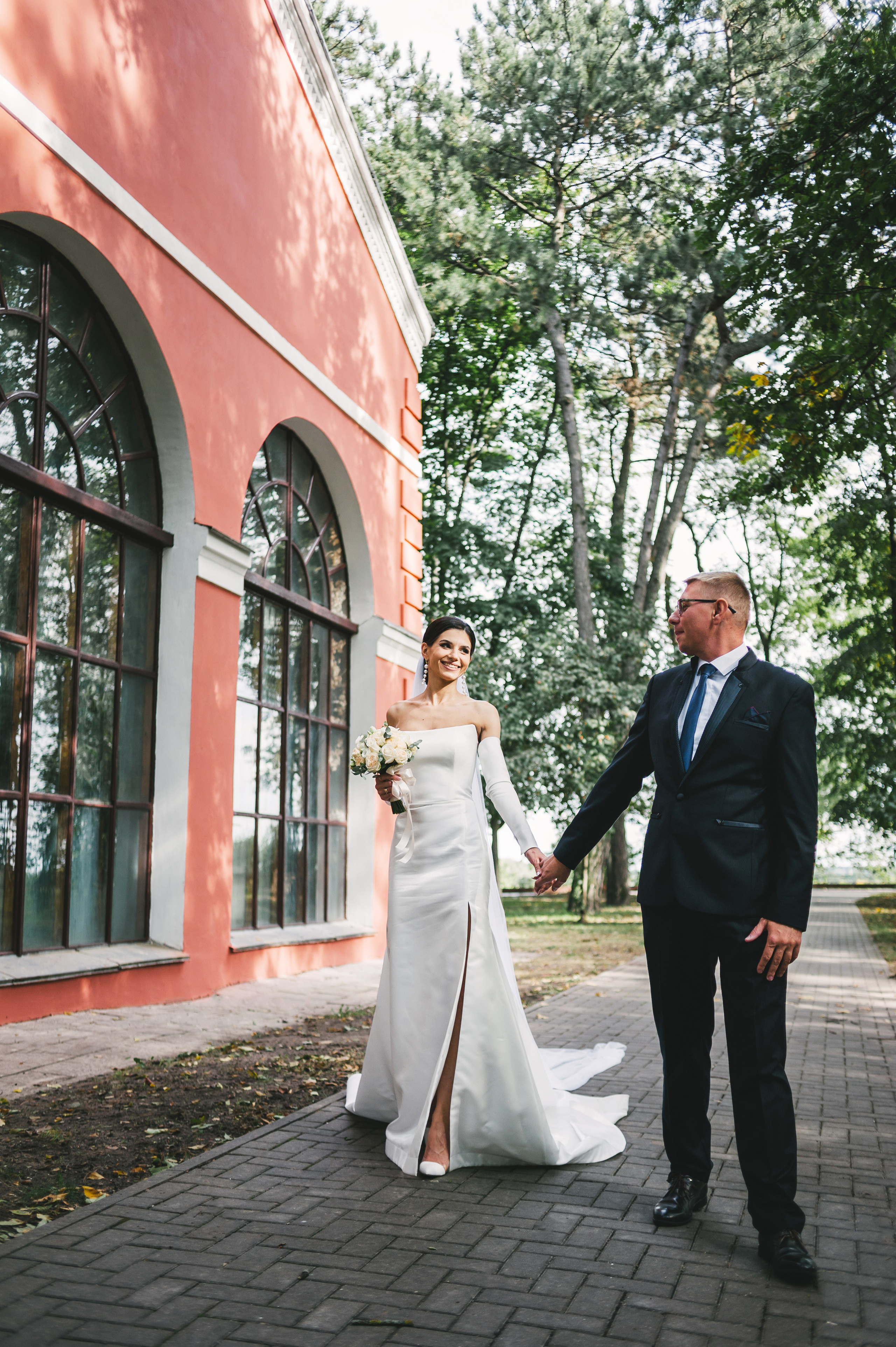 Дмитрий Кристина. Свадебный семейный коммерческий фотограф видеограф Минск Гомель