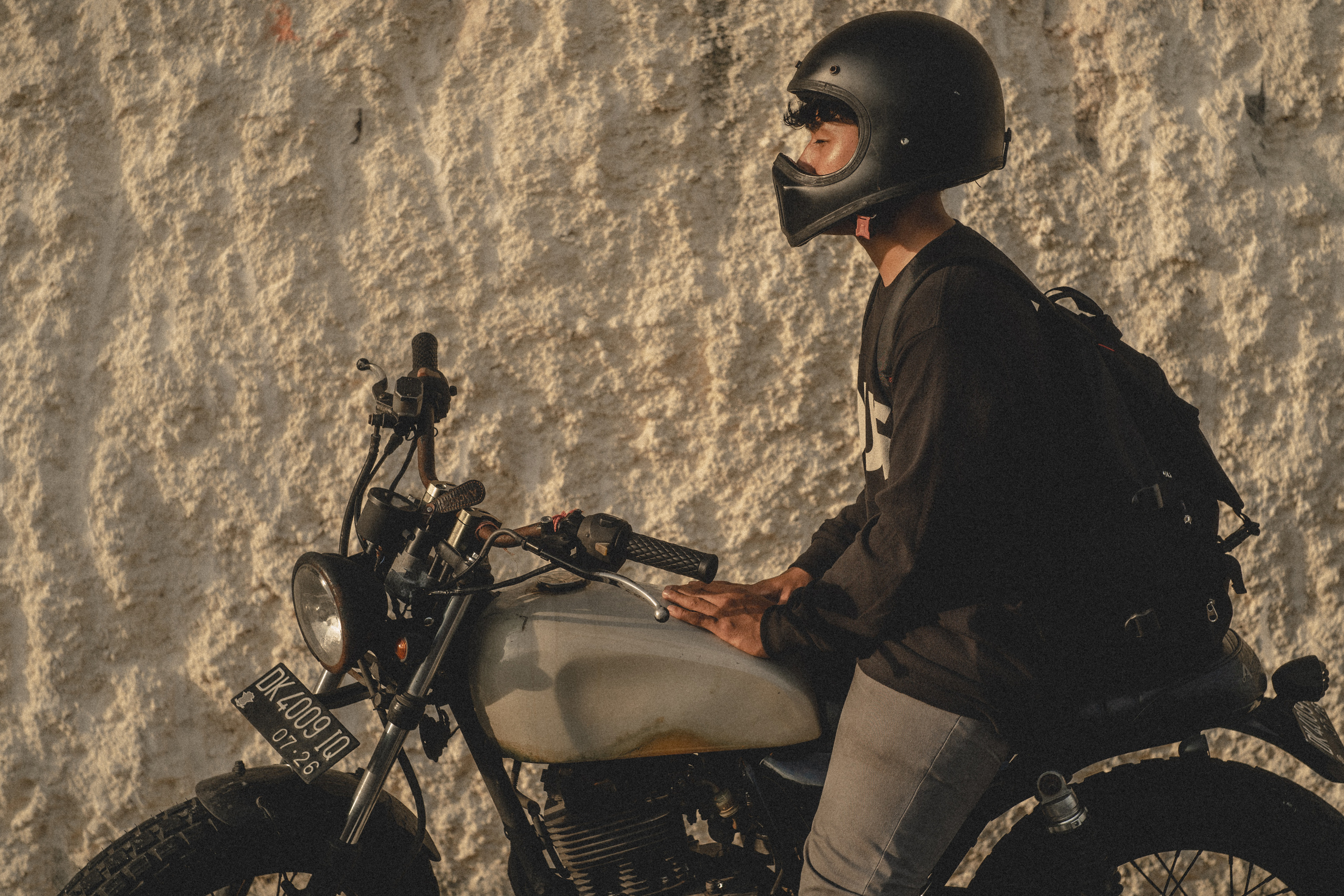 Moto (for DEUS). Игорь Гичка. Портрет с любовью