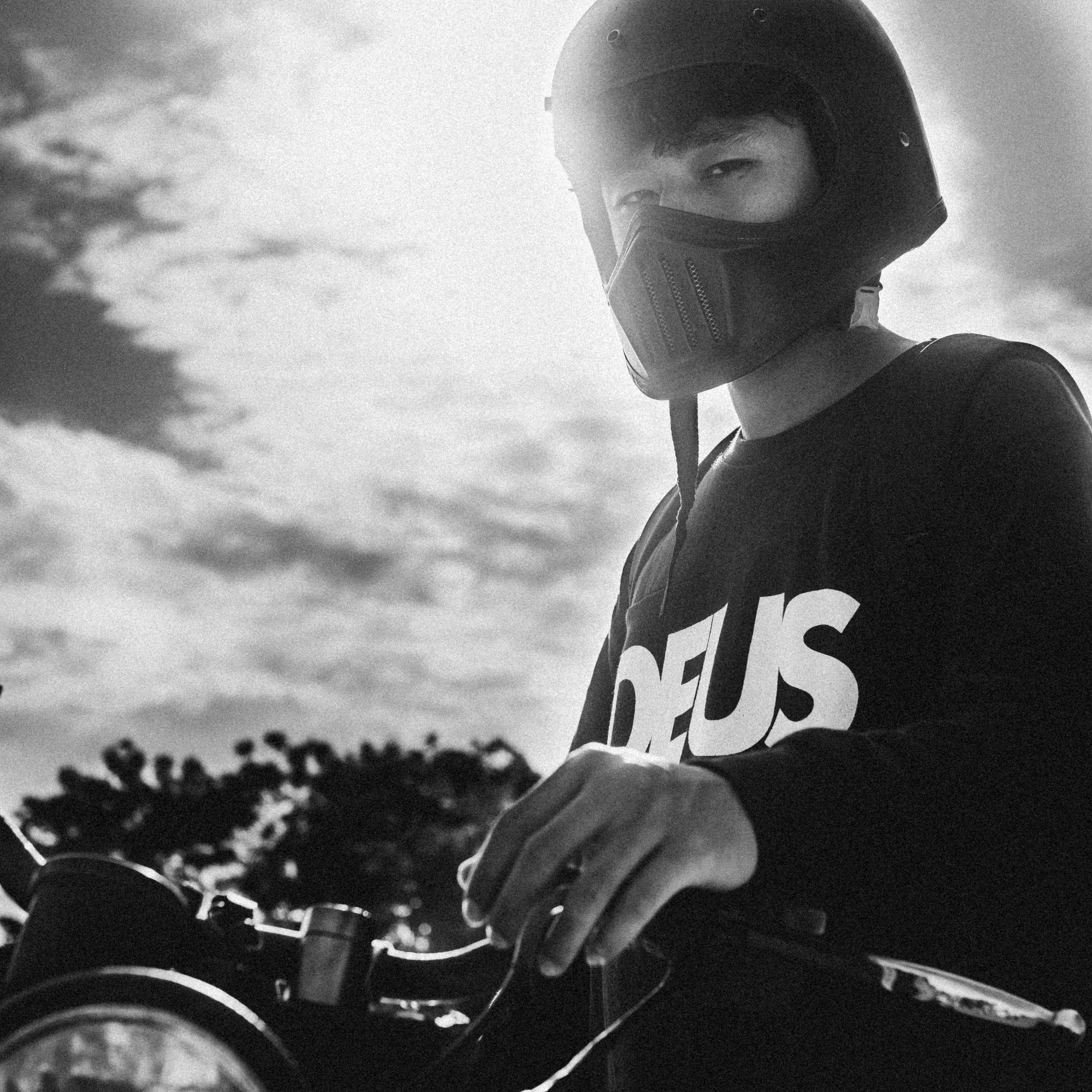 Moto (for DEUS). Игорь Гичка. Портрет с любовью