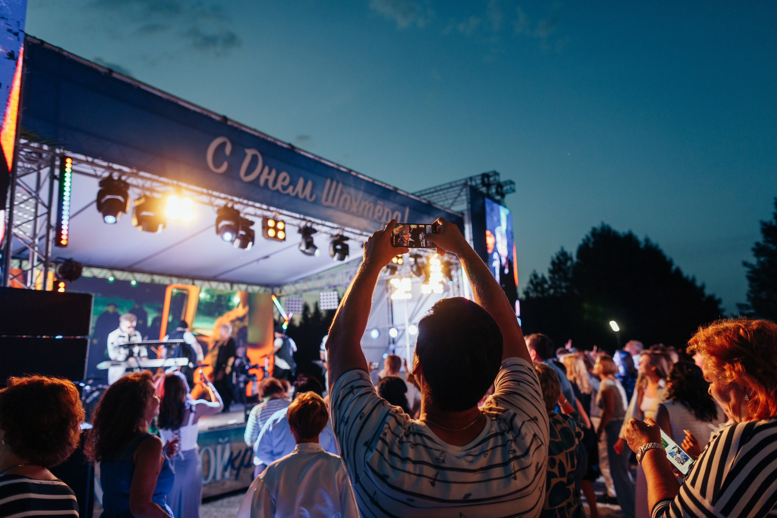 Профессиональный фотограф Виктор Гагарин. Сниму круто ваше мероприятие в Новокузнецке, Кемерово, Новосибирске, Алтае. Профессиональный фотограф Виктор Гагарин — Промышленная, Event, Портретная, Репортажная съемка в Новокузнецке, Кемерово, Новосибирске