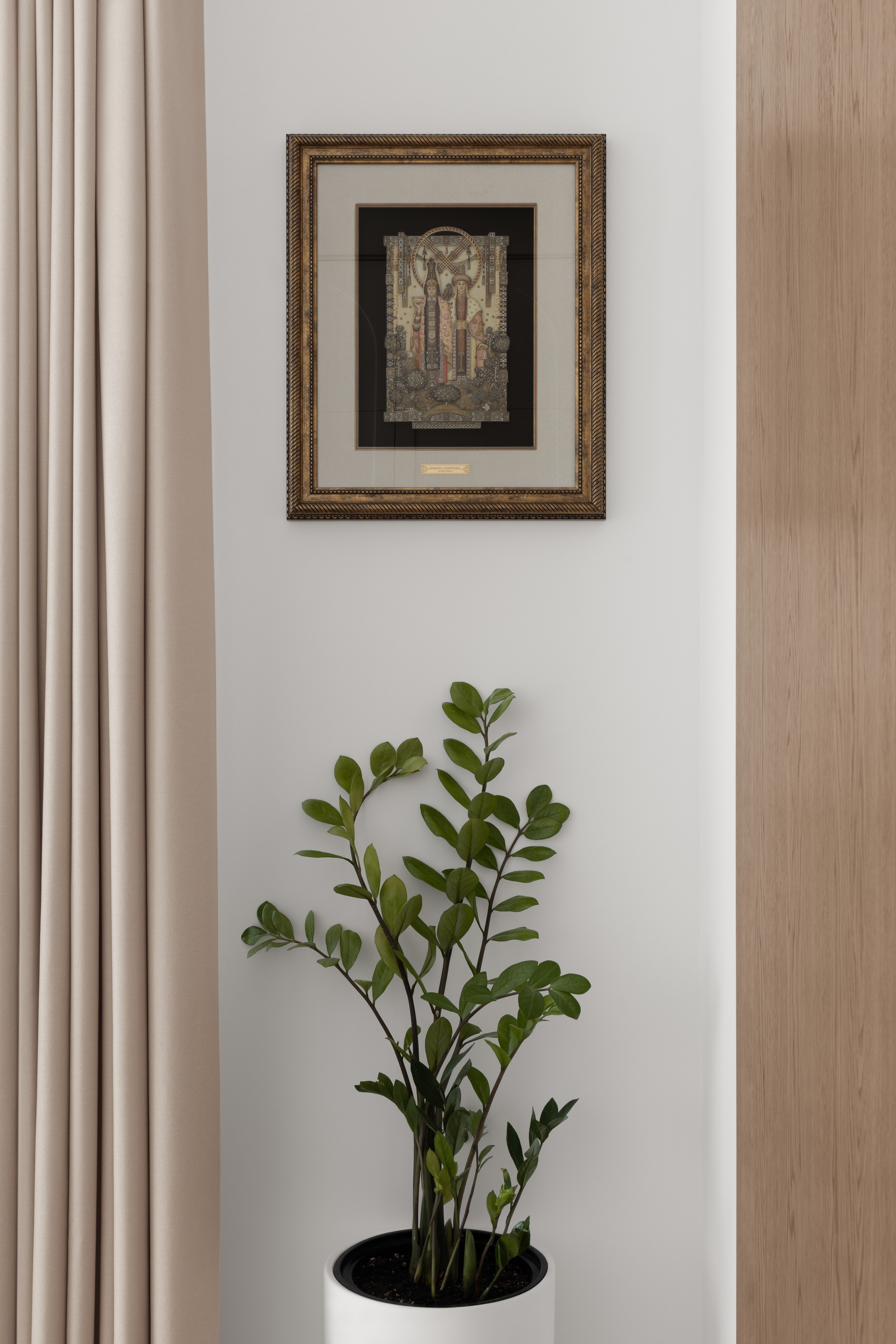 Интерьерная фотосъёмка, детали интерьера в кадре, декорирование пространства квартиры в интерьерной фотографии