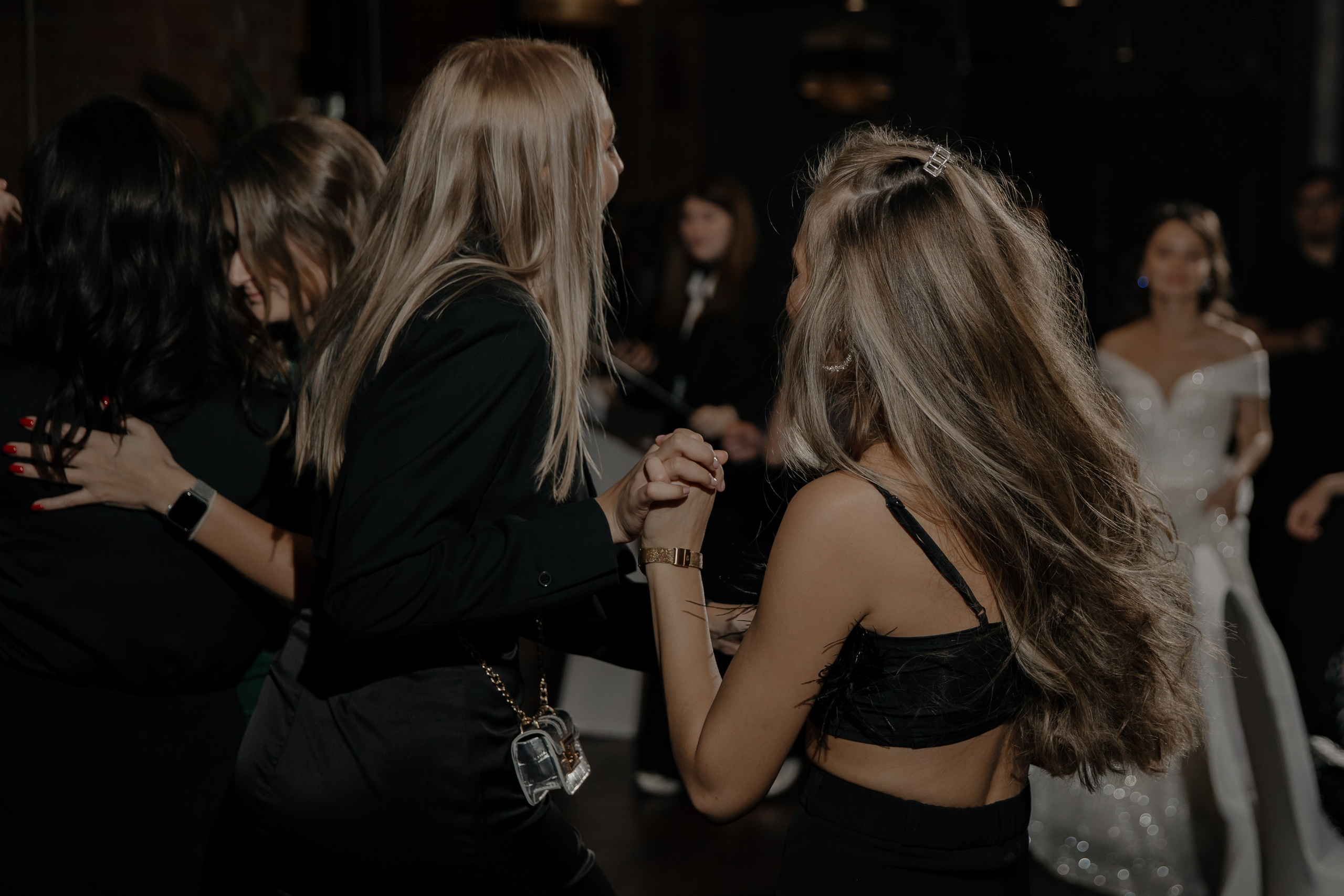 16.09.2024. RETOUCH-HOUSE