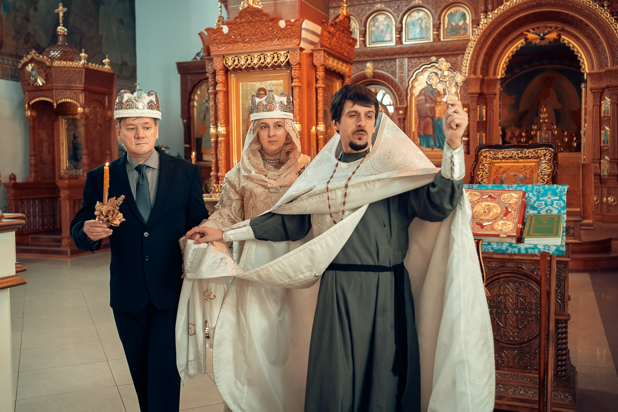 Венчание в храме «Нечаянная Радость» г. Новомосковск. Церковный фотограф Севастополь