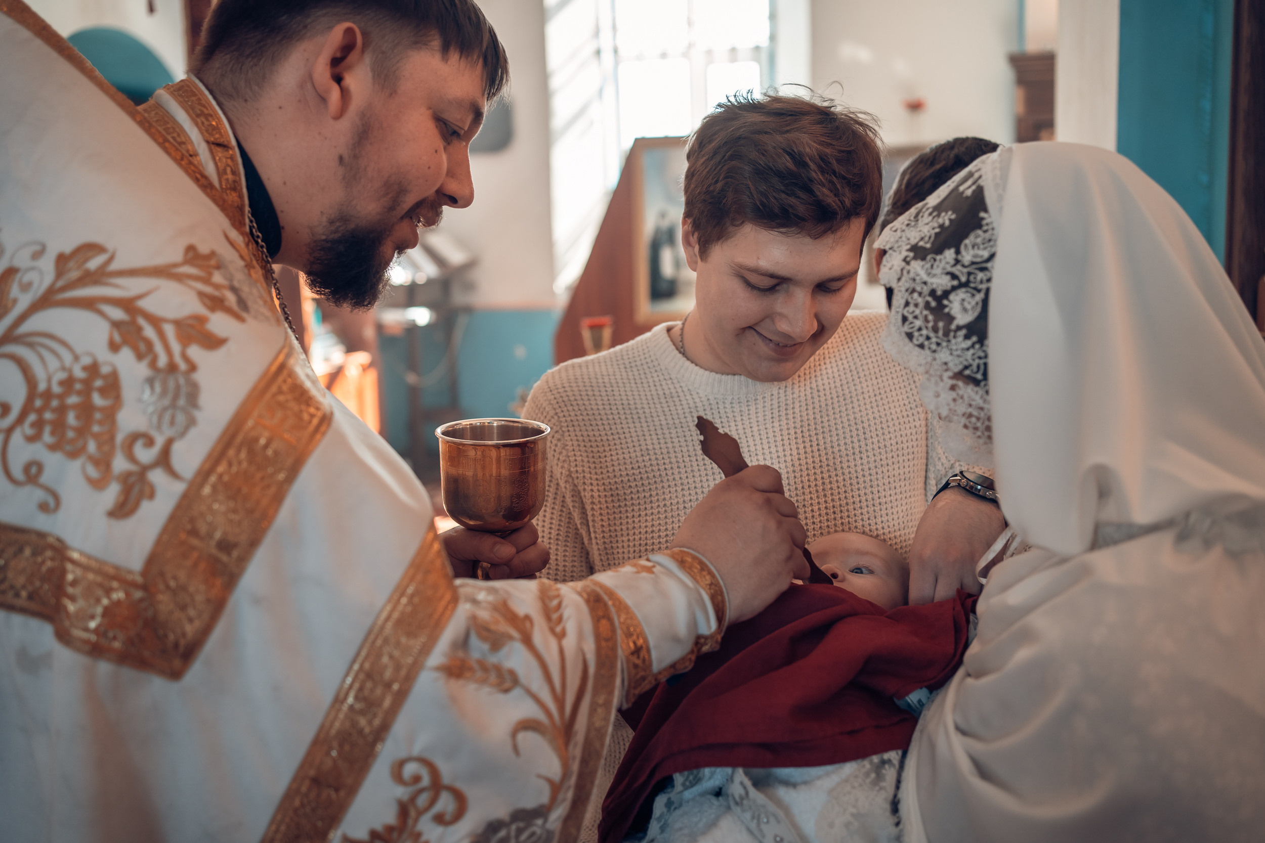 Крещение в Свято-Казанском храме с. Гремячее. Церковный фотограф Севастополь