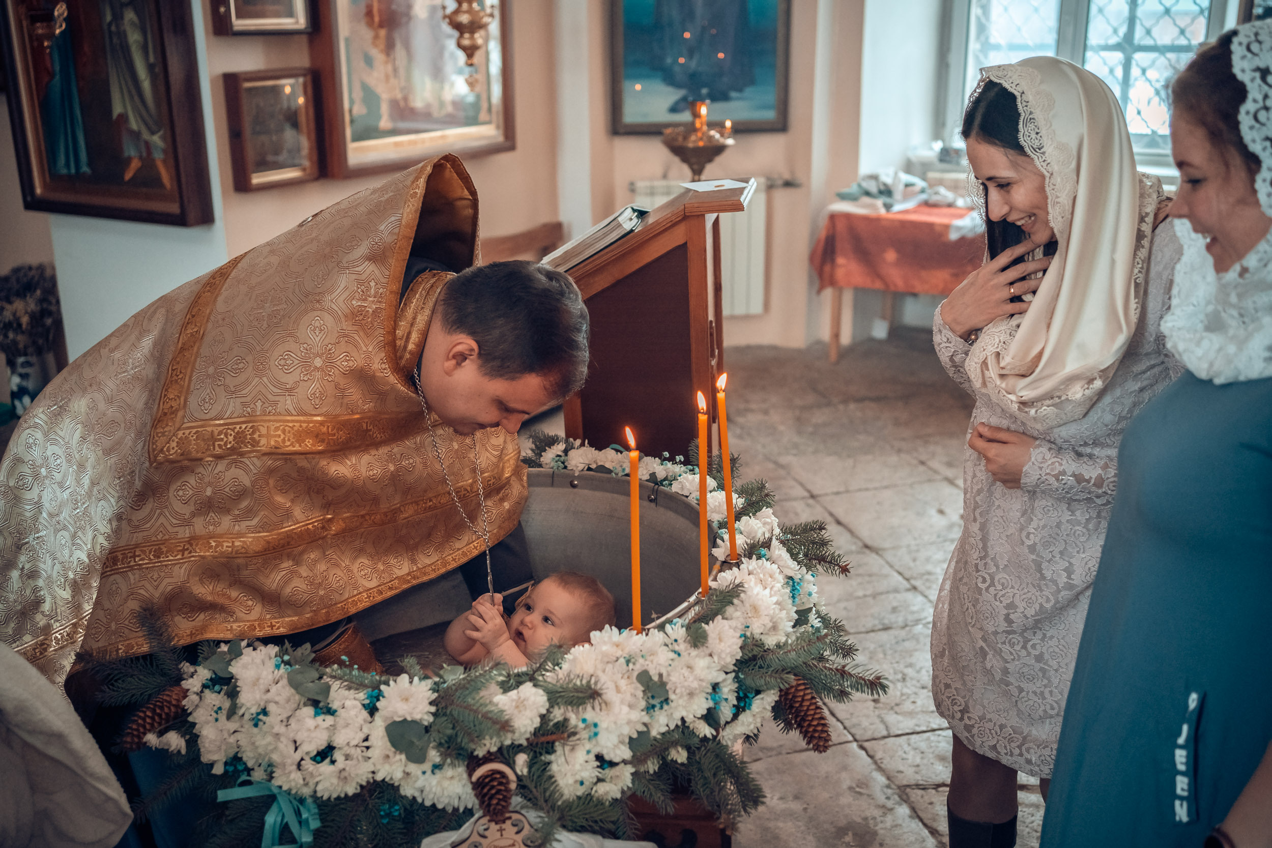 Крещение в Воскресенском храме г. Венев. Церковный фотограф Севастополь
