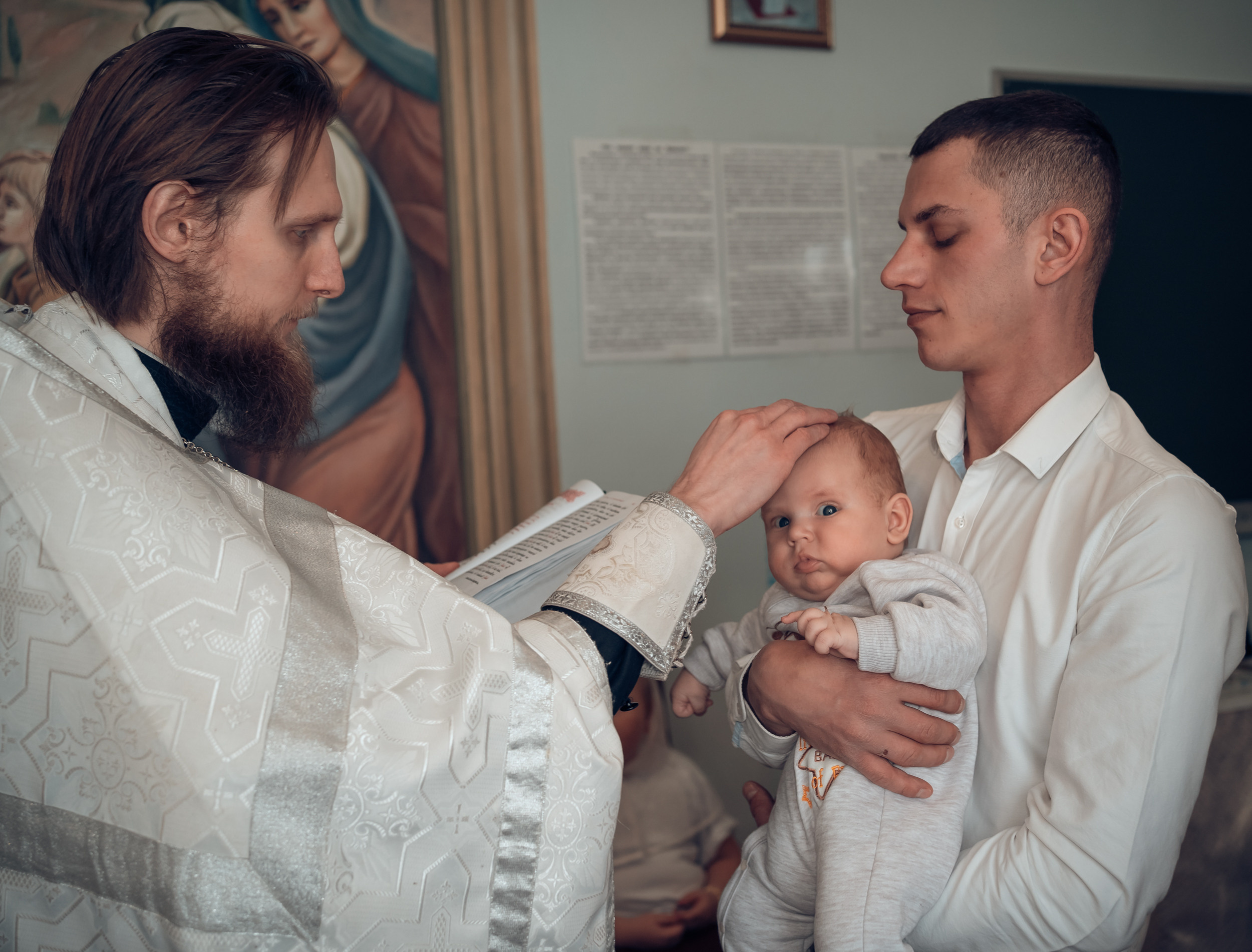 Крещение в церкви Всех Скорбящих радости г. Щекино. Церковный фотограф Севастополь