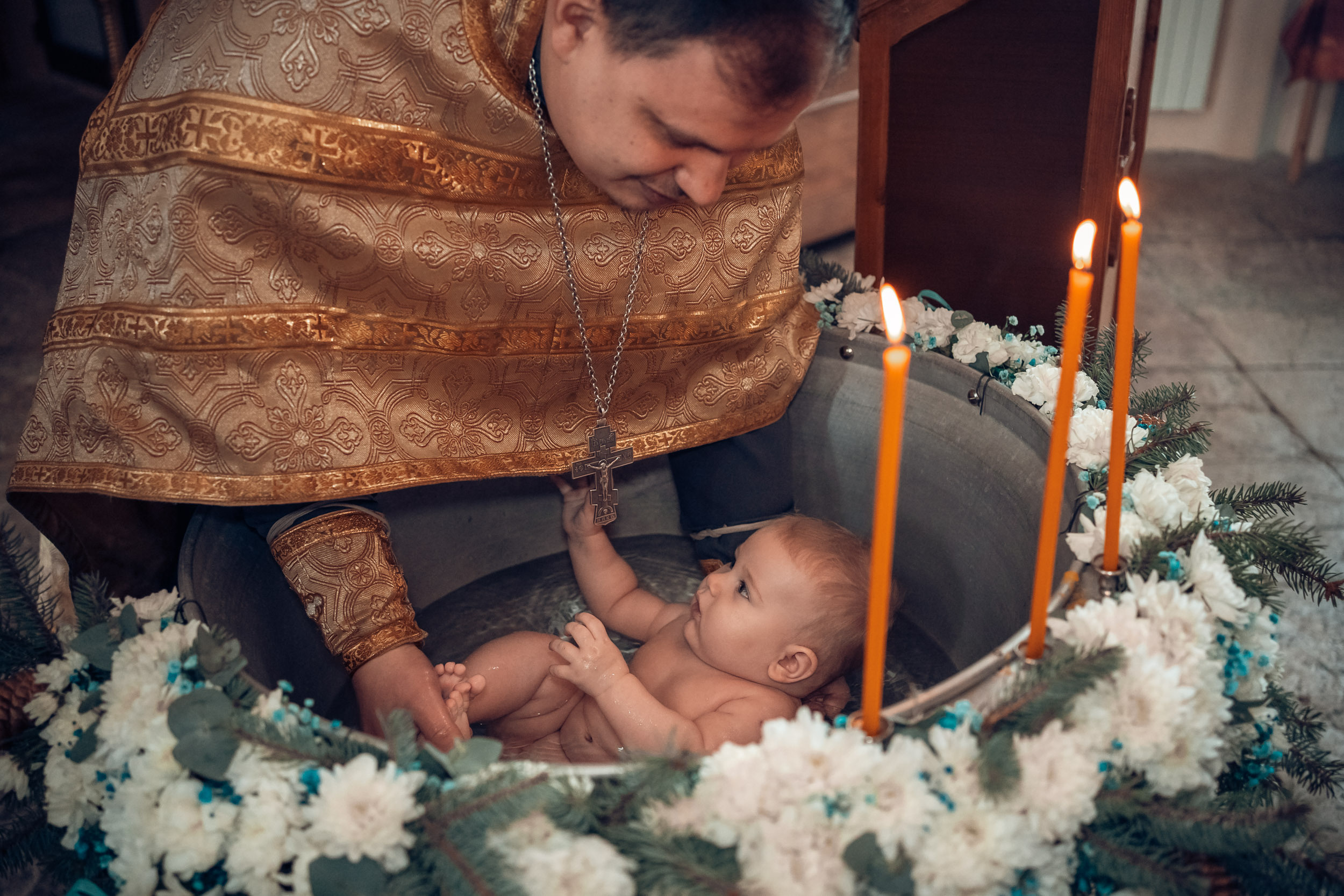 Крещение в Воскресенском храме г. Венев. Церковный фотограф Севастополь
