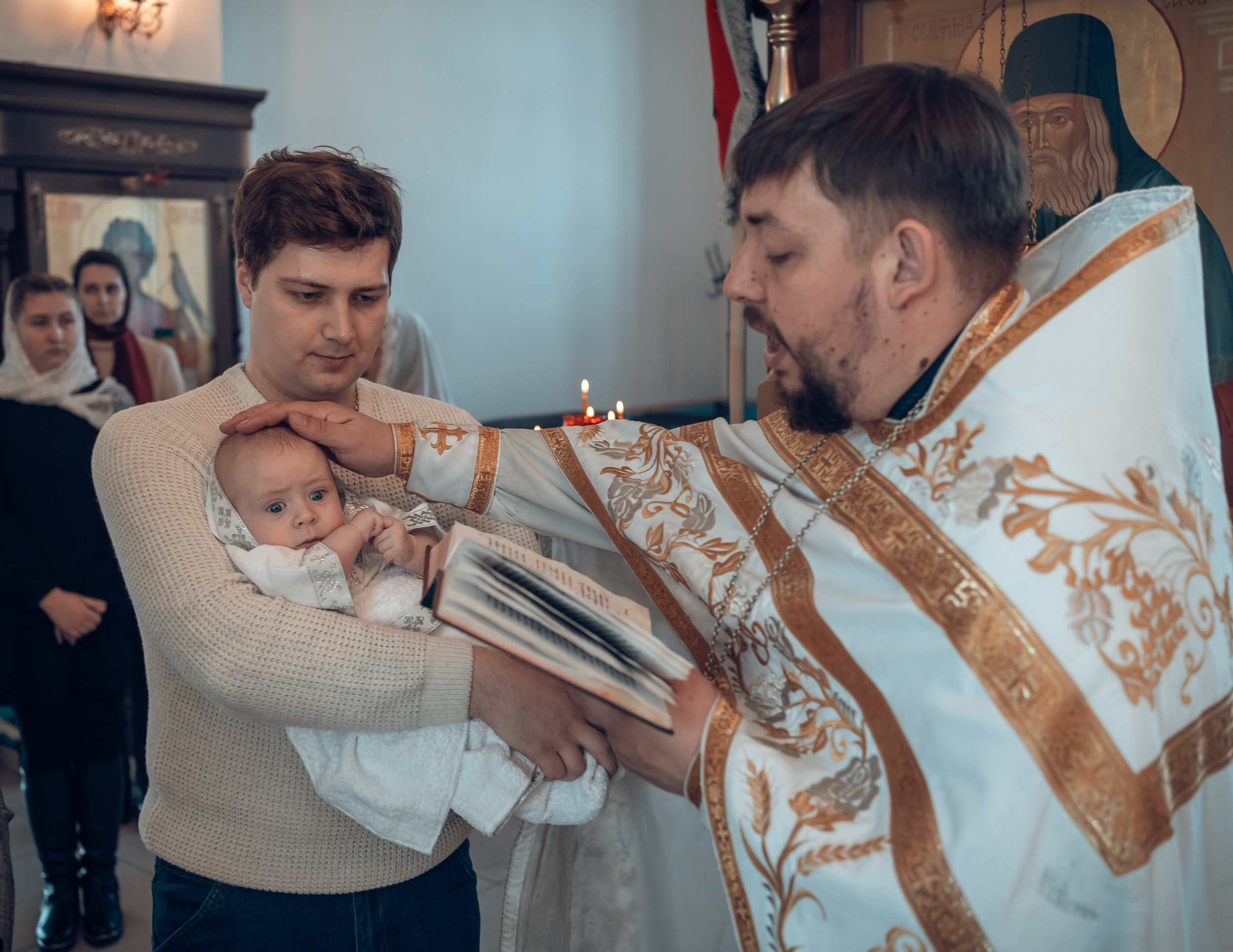 Крещение в Свято-Казанском храме с. Гремячее. Церковный фотограф Севастополь