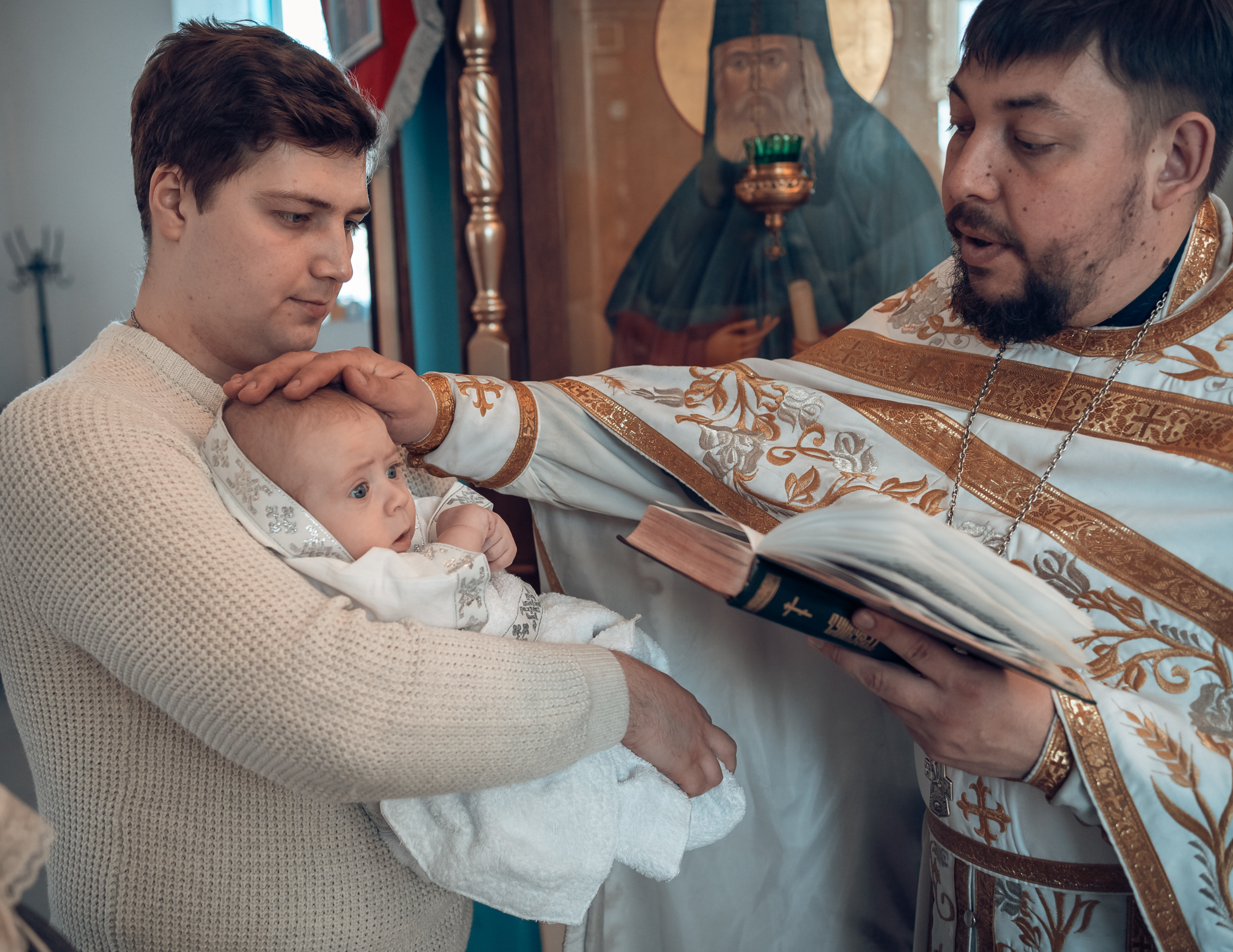 Крещение в Свято-Казанском храме с. Гремячее. Церковный фотограф Севастополь