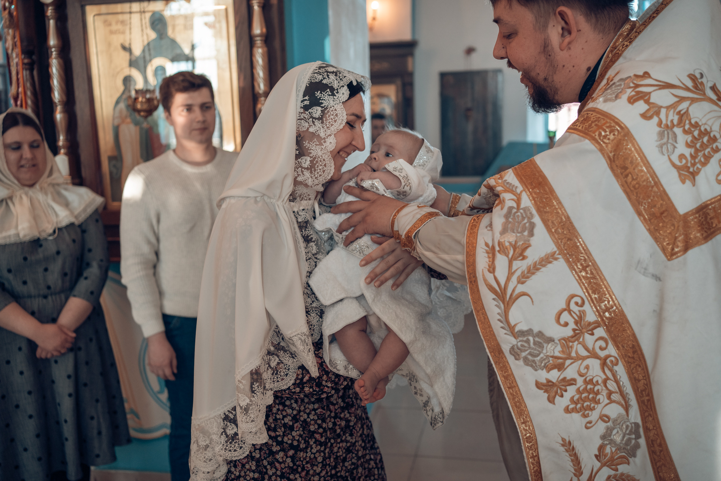 Крещение в Свято-Казанском храме с. Гремячее. Церковный фотограф Севастополь