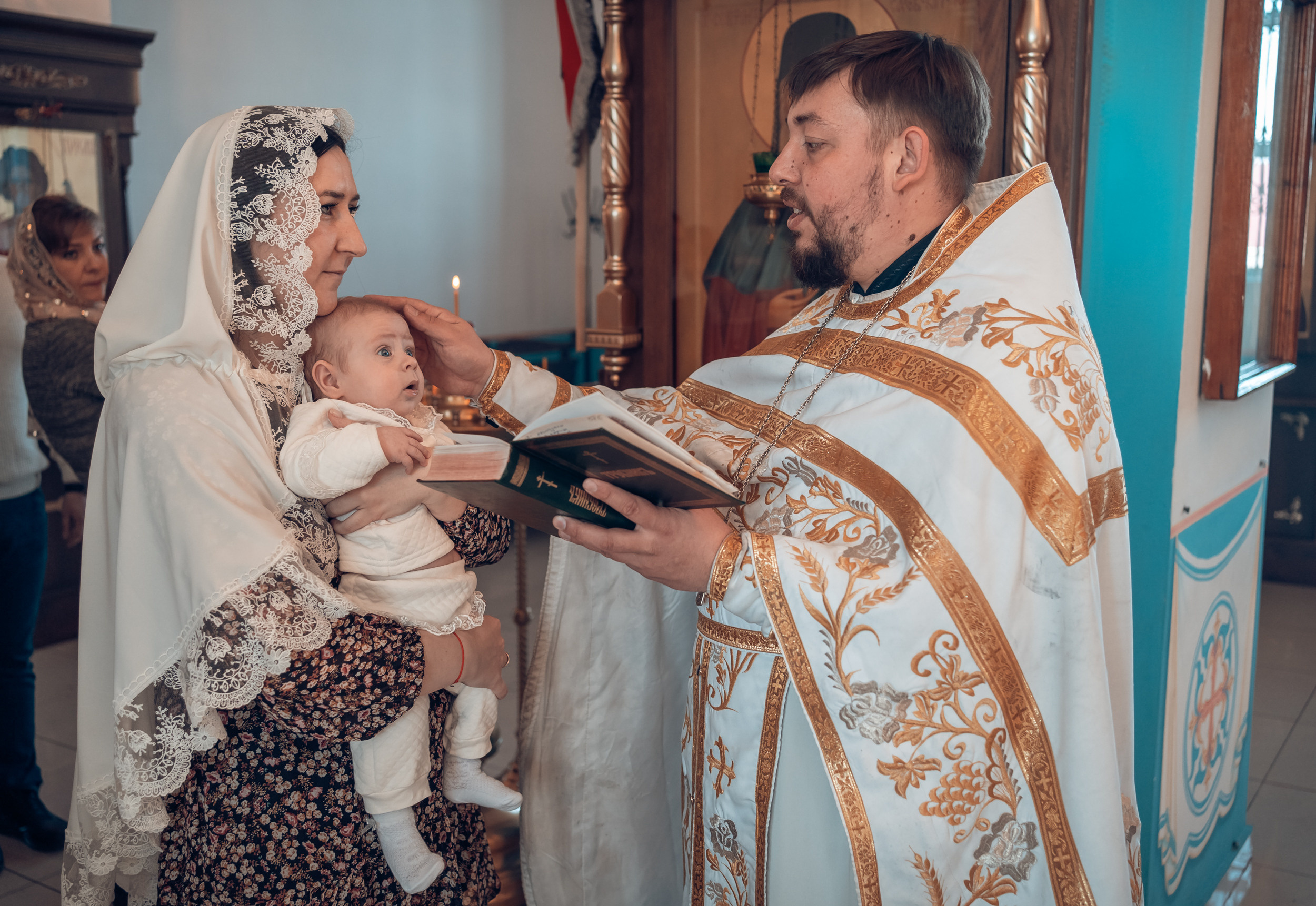 Крещение в Свято-Казанском храме с. Гремячее. Церковный фотограф Севастополь