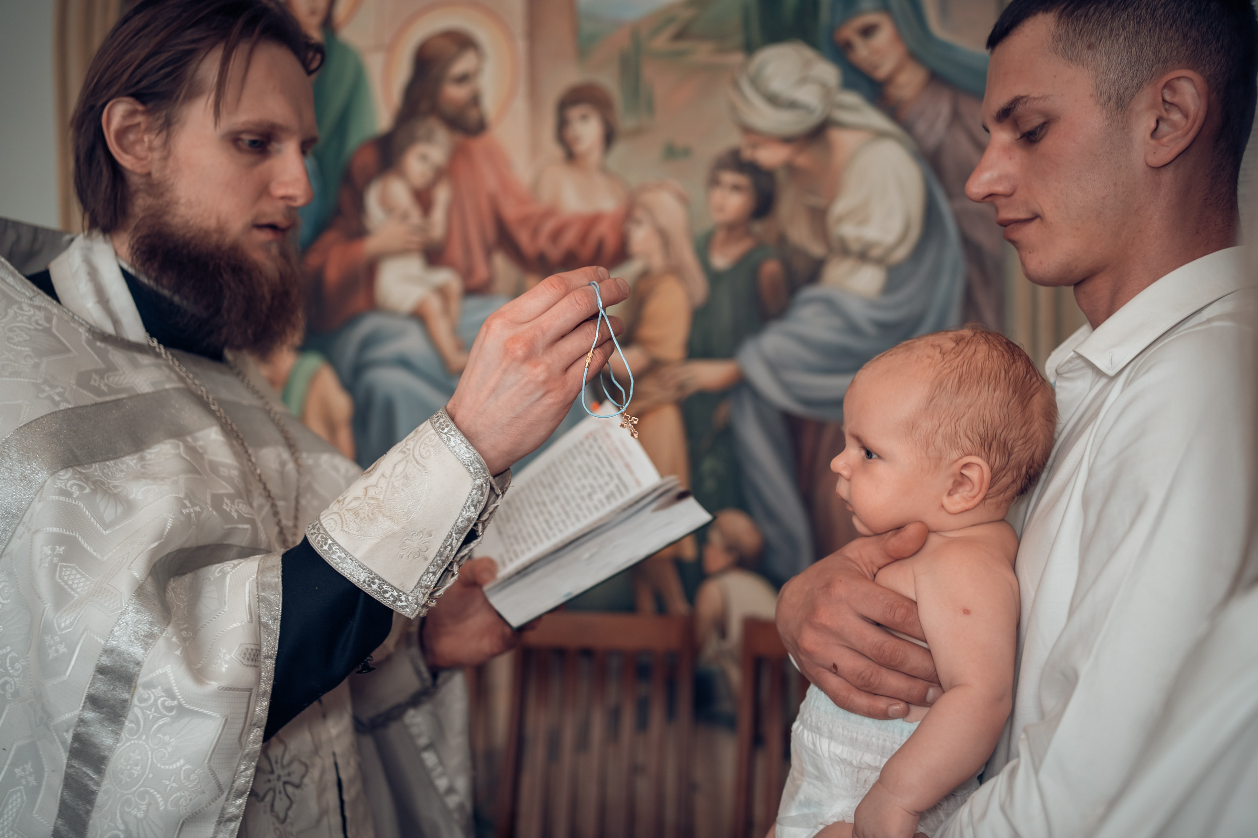Крещение в церкви Всех Скорбящих радости г. Щекино. Церковный фотограф Севастополь