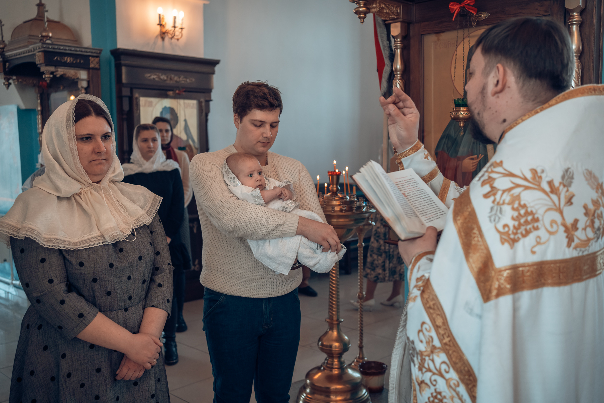 Крещение в Свято-Казанском храме с. Гремячее. Церковный фотограф Севастополь
